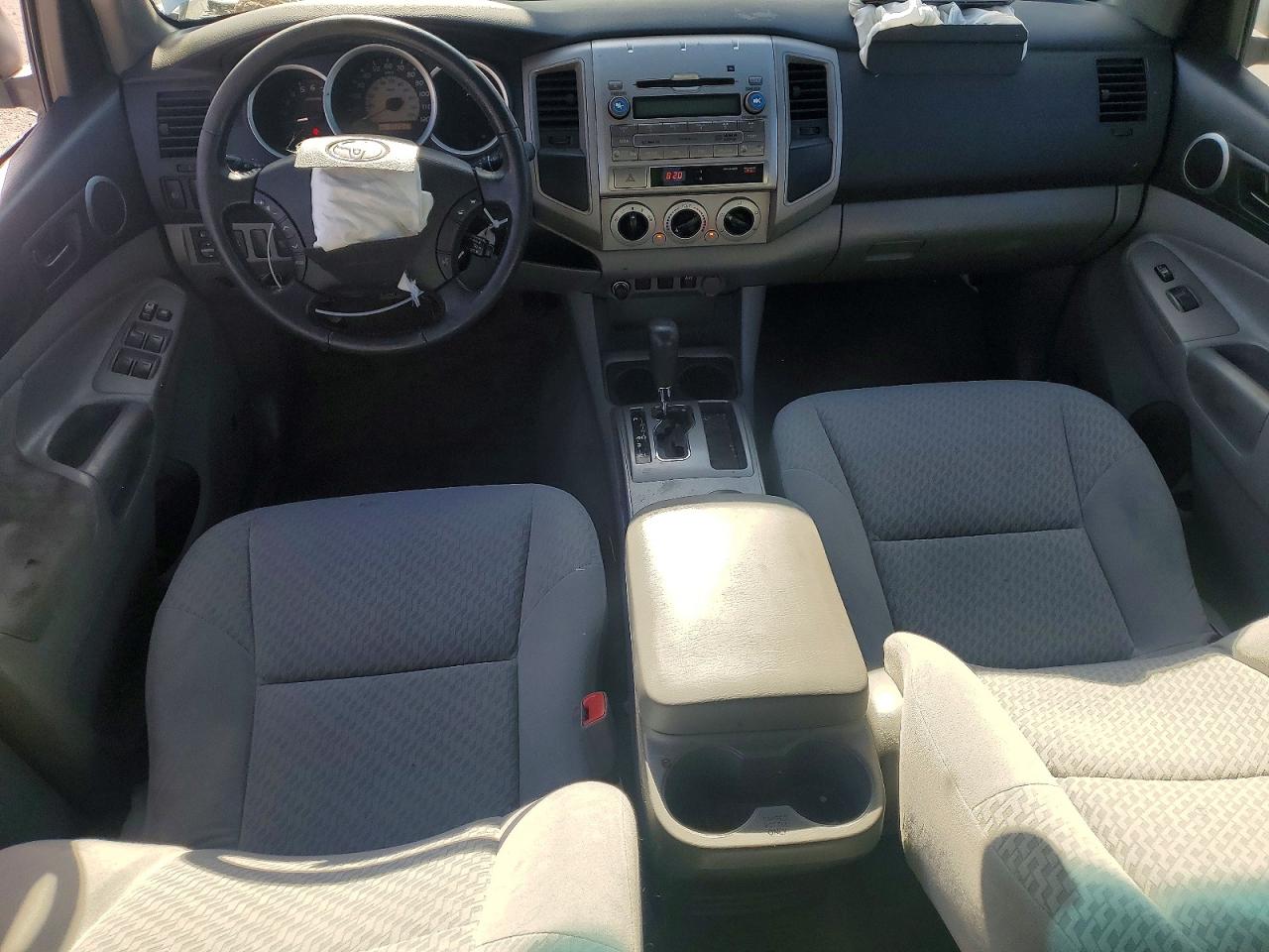 2010 Toyota Tacoma Double Cab Prerunner Long Bed White vin: 3TMKU4HN5AM026340