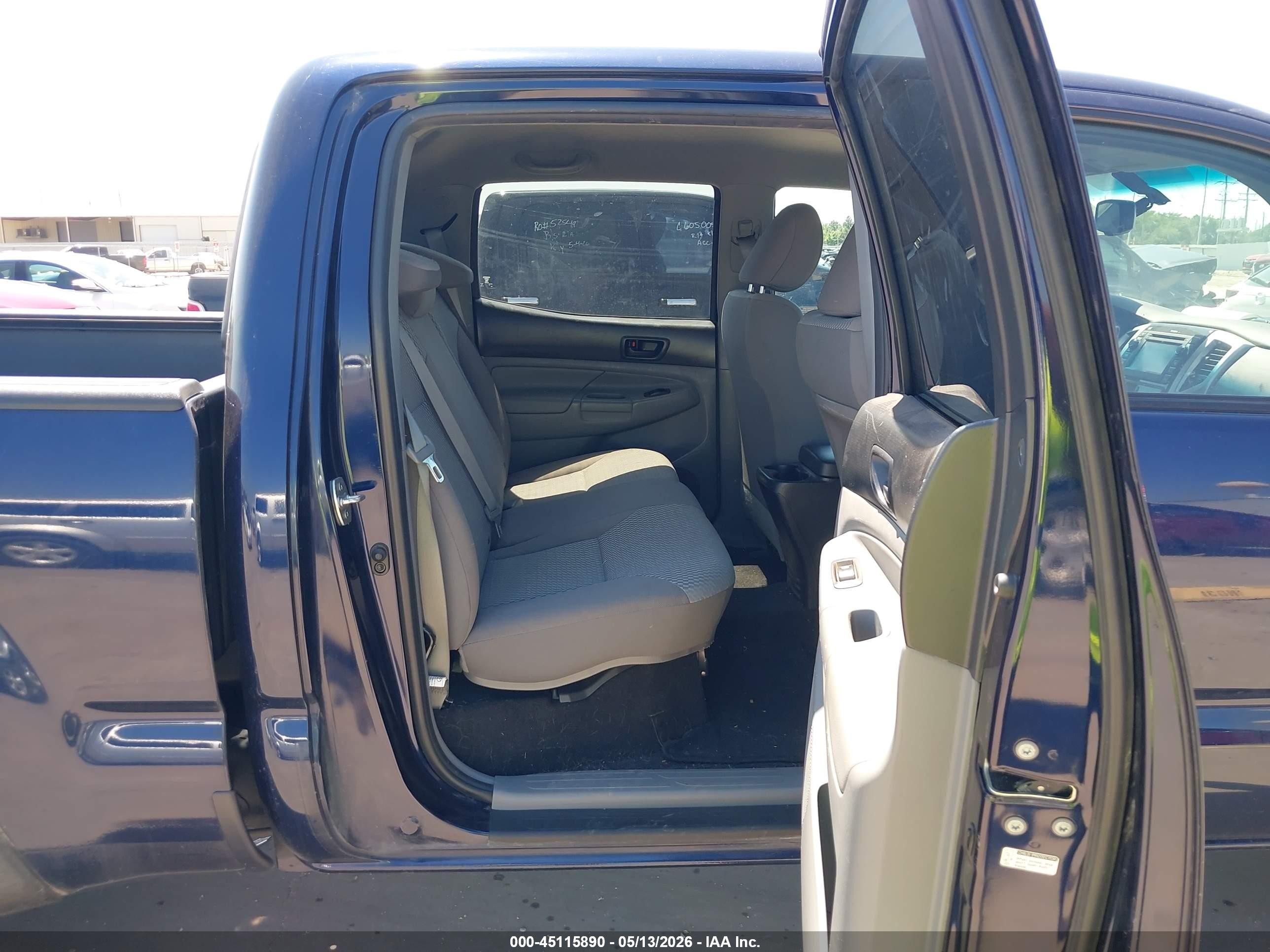 2013 Toyota Tacoma Prerunner V6 Black vin: 3TMKU4HN5DM037956