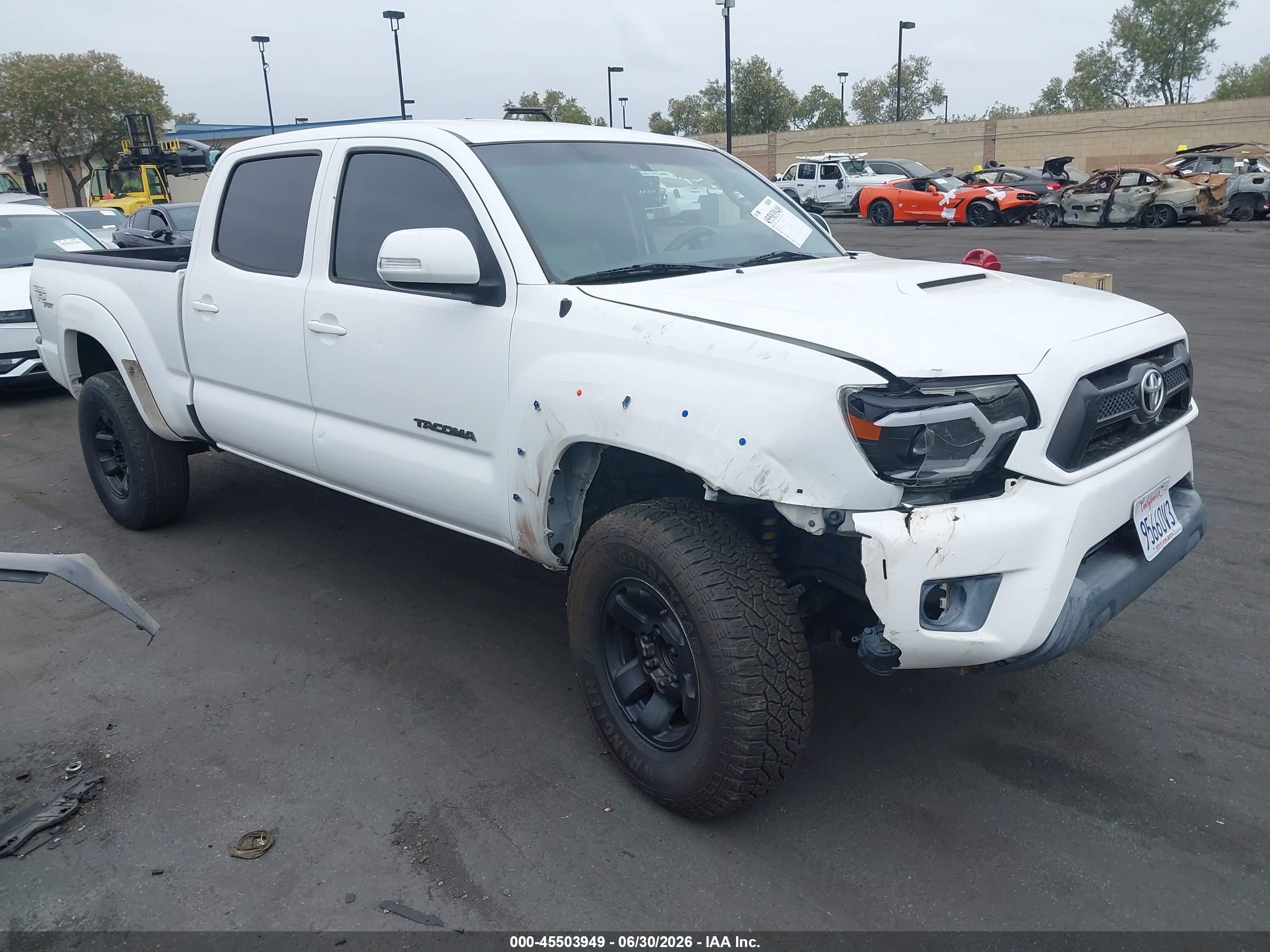 2013 Toyota Tacoma Prerunner V6 White vin: 3TMKU4HN5DM038167