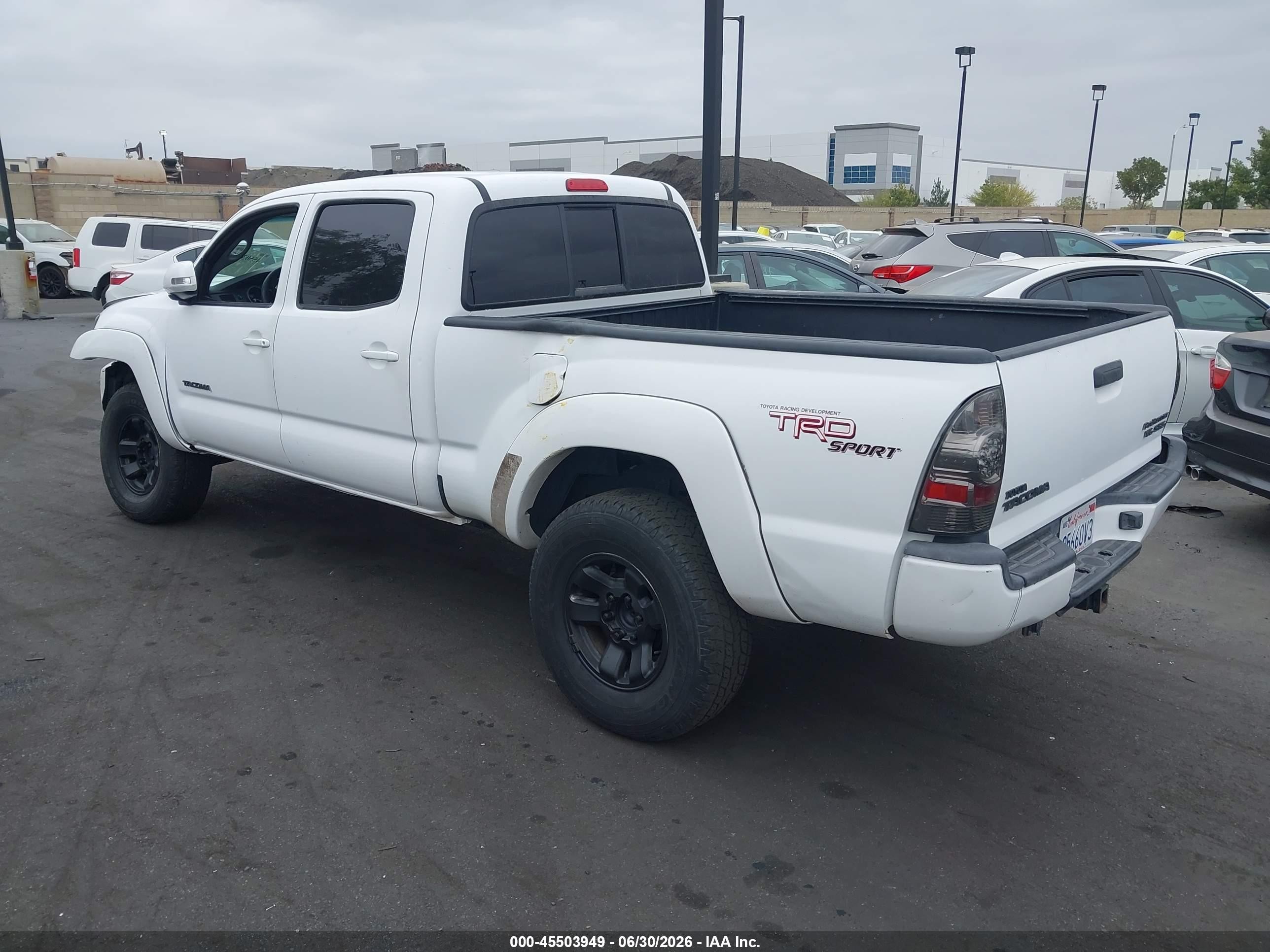 2013 Toyota Tacoma Prerunner V6 White vin: 3TMKU4HN5DM038167