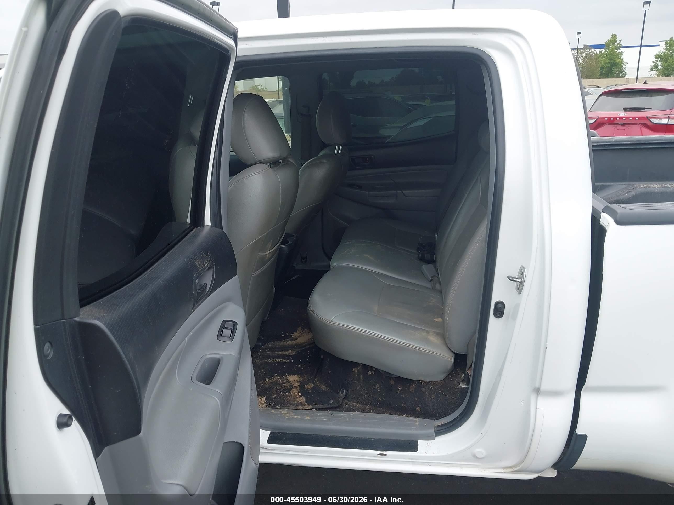 2013 Toyota Tacoma Prerunner V6 White vin: 3TMKU4HN5DM038167