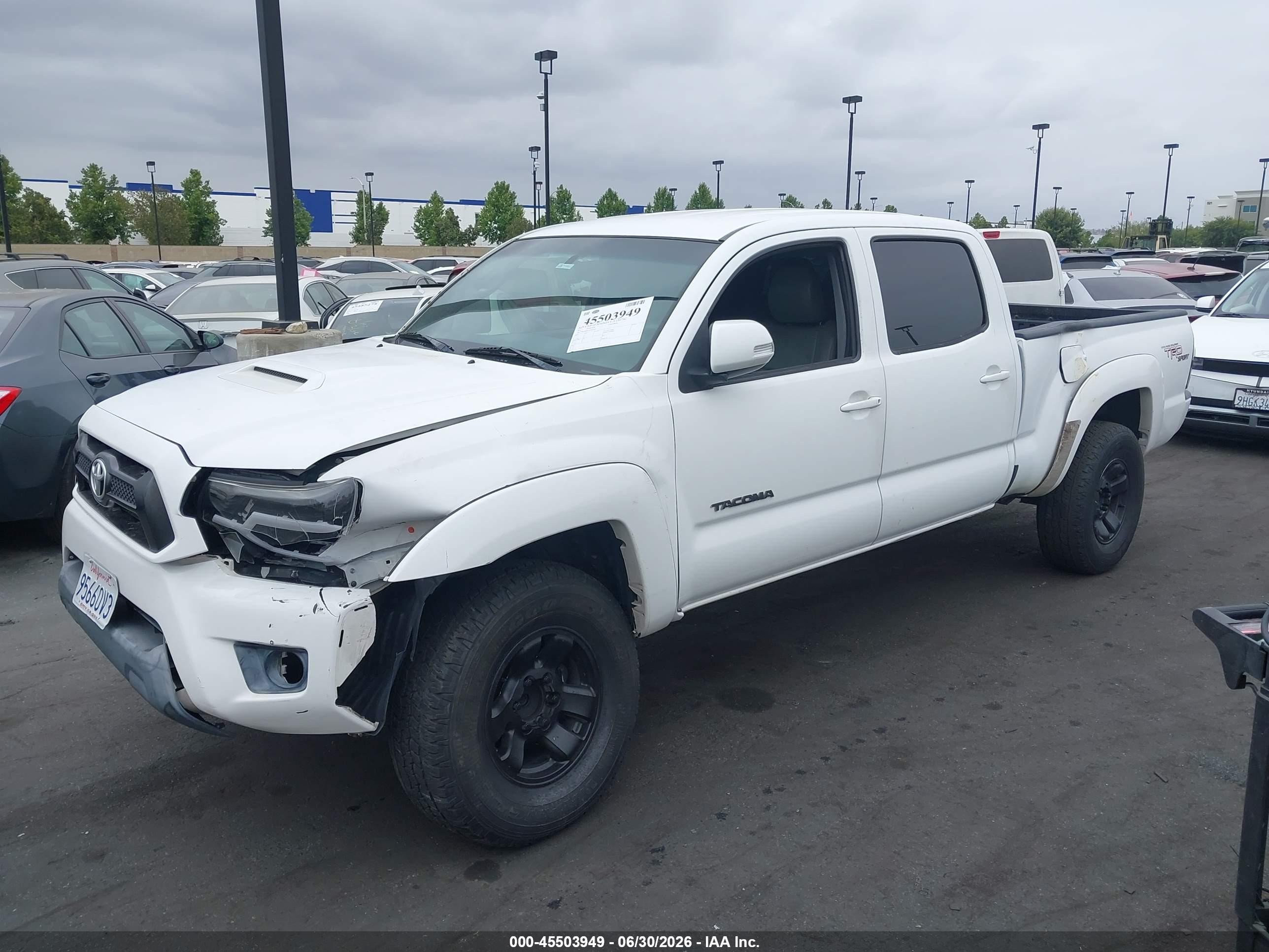 2013 Toyota Tacoma Prerunner V6 White vin: 3TMKU4HN5DM038167