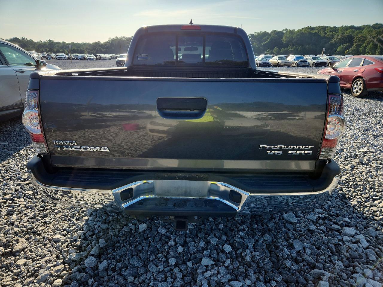 2015 Toyota Tacoma Double Cab Prerunner Long Bed Gray vin: 3TMKU4HN5FM046224