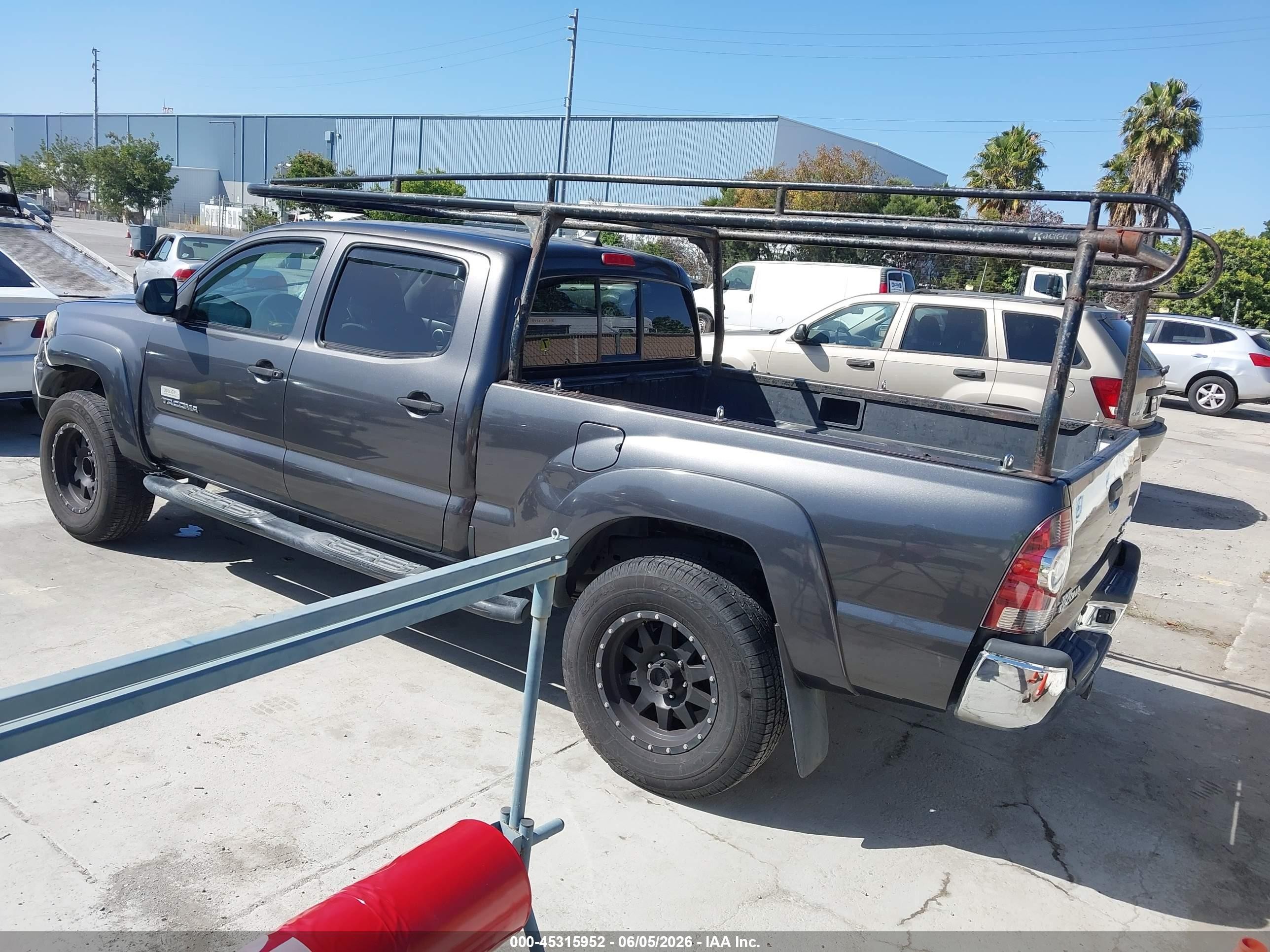 2012 Toyota Tacoma Prerunner V6 Gray vin: 3TMKU4HN6CM032862