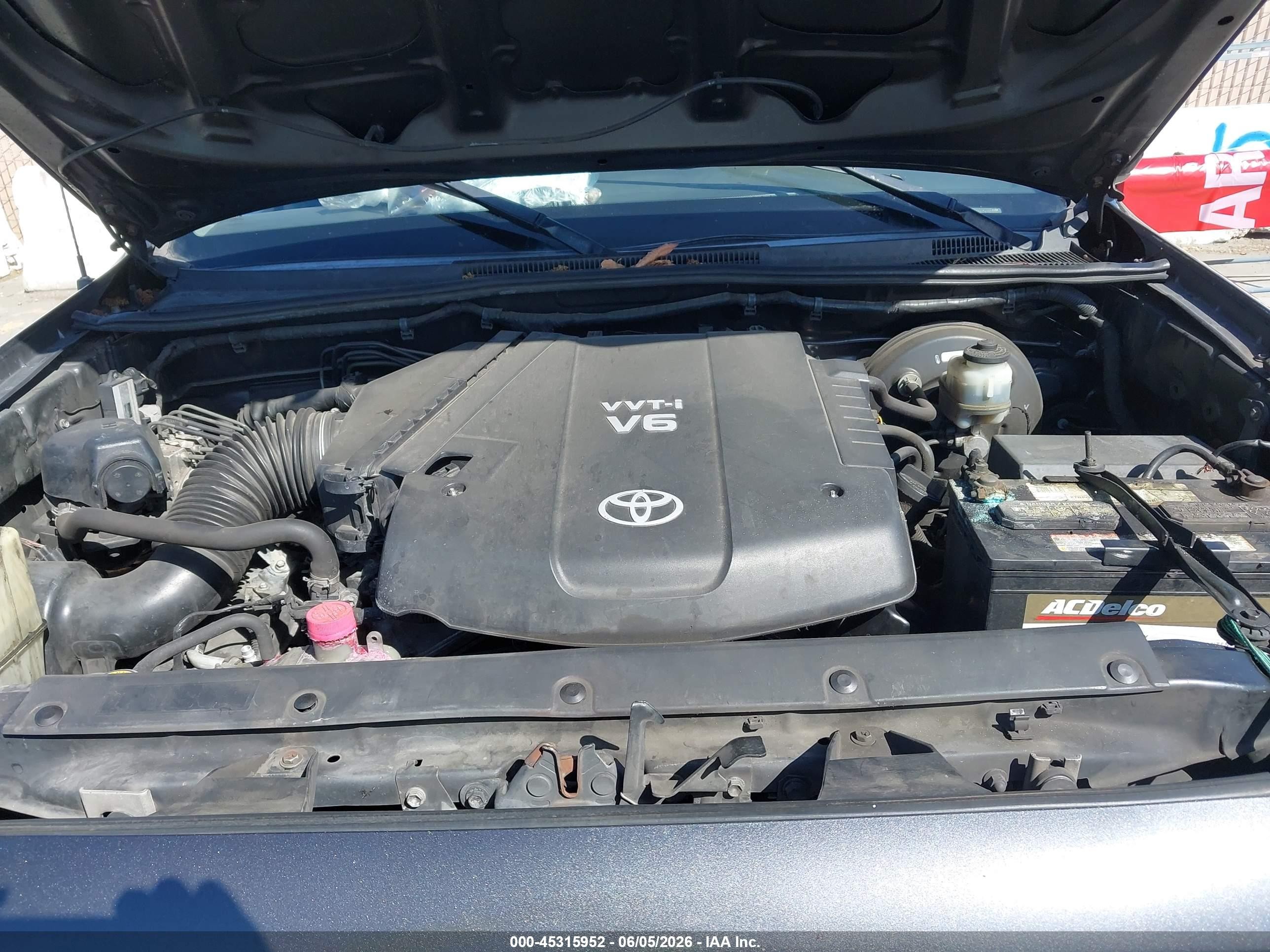 2012 Toyota Tacoma Prerunner V6 Gray vin: 3TMKU4HN6CM032862