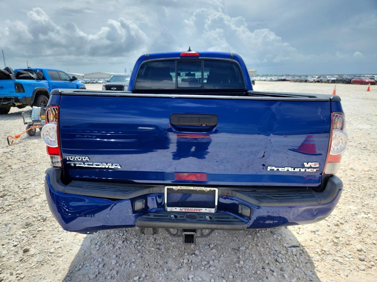 2014 Toyota Tacoma Double Cab Prerunner Long Bed Blue vin: 3TMKU4HN6EM039684