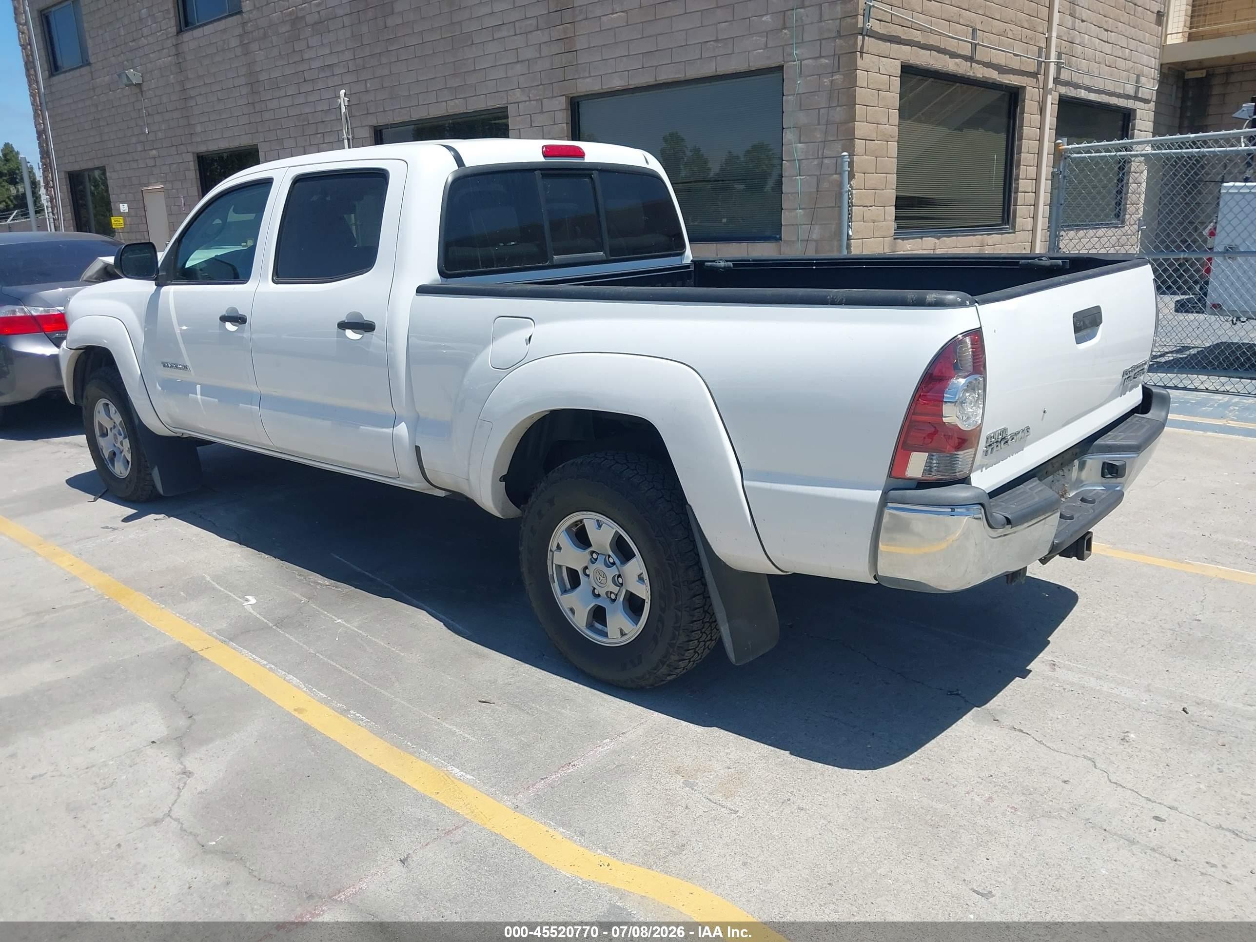 2013 Toyota Tacoma Prerunner V6 White vin: 3TMKU4HN7DM037263