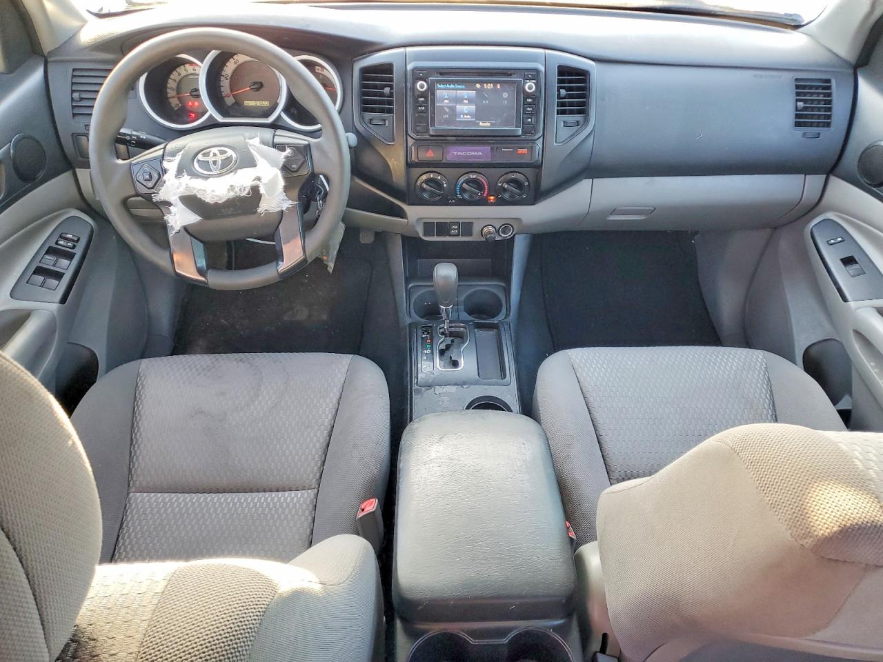 2015 Toyota Tacoma Prerunner V6 White vin: 3TMKU4HN7FM045060