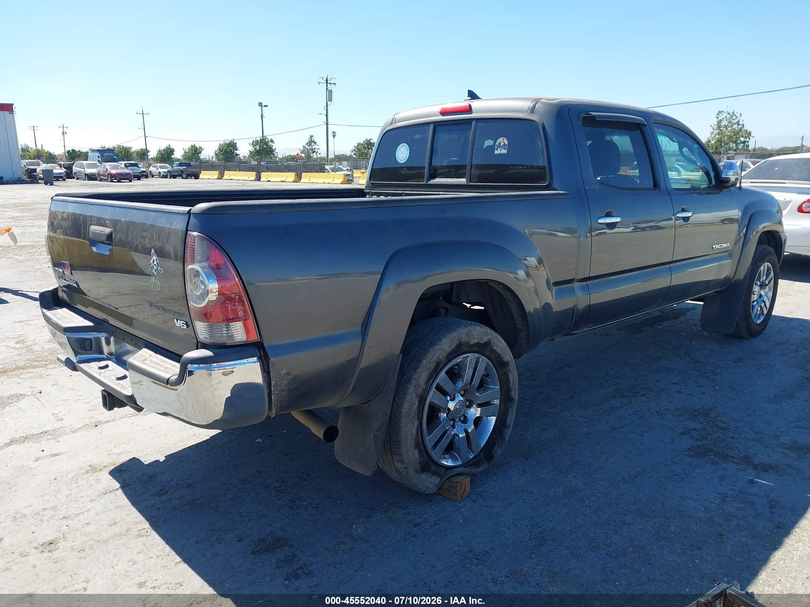 2015 Toyota Tacoma Prerunner V6 Gray vin: 3TMKU4HN7FM045205
