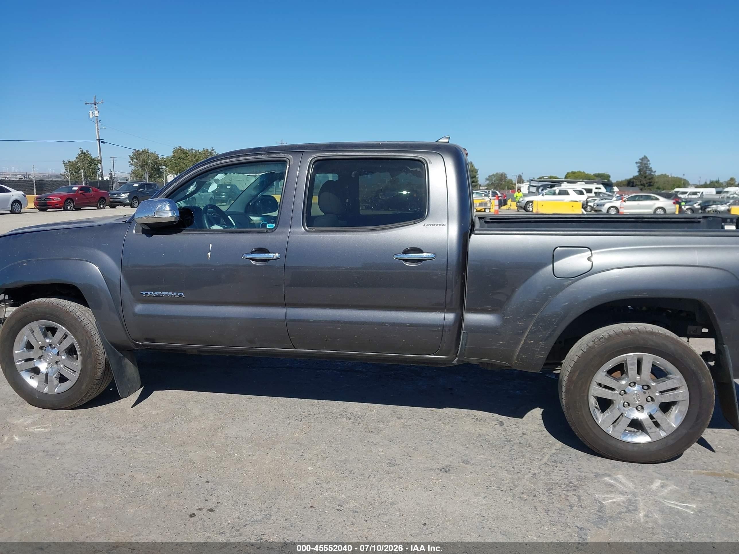 2015 Toyota Tacoma Prerunner V6 Gray vin: 3TMKU4HN7FM045205