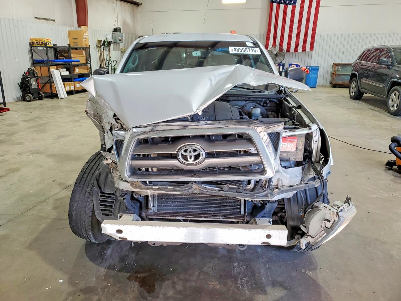 2010 Toyota Tacoma Prerunner V6 Silver vin: 3TMKU4HN8AM025439
