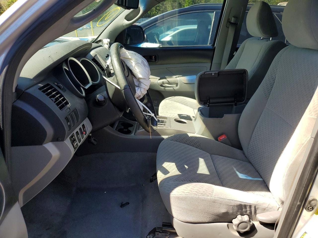 2010 Toyota Tacoma Prerunner V6 Silver vin: 3TMKU4HN8AM025439