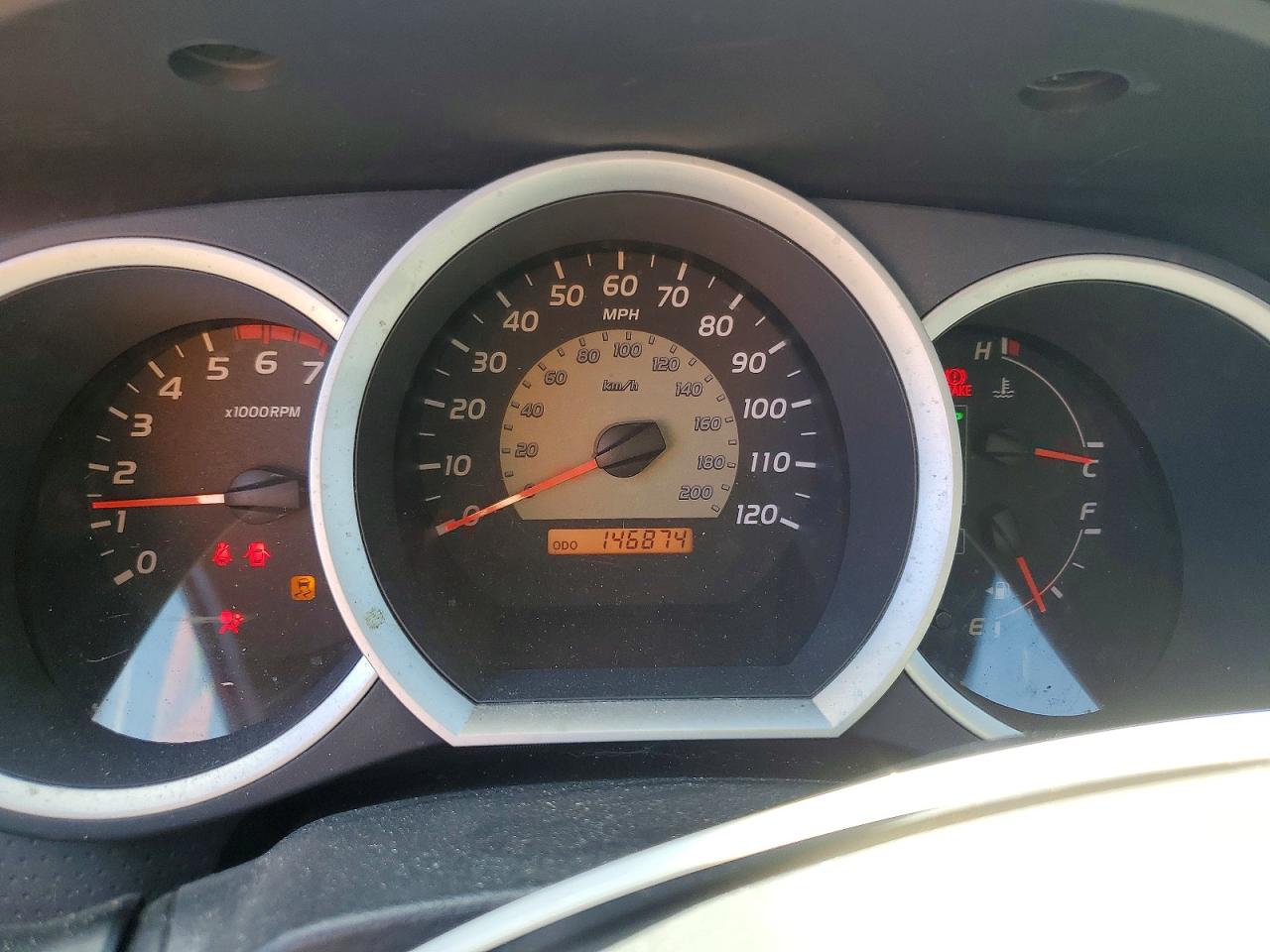 2010 Toyota Tacoma Prerunner V6 Silver vin: 3TMKU4HN8AM025439