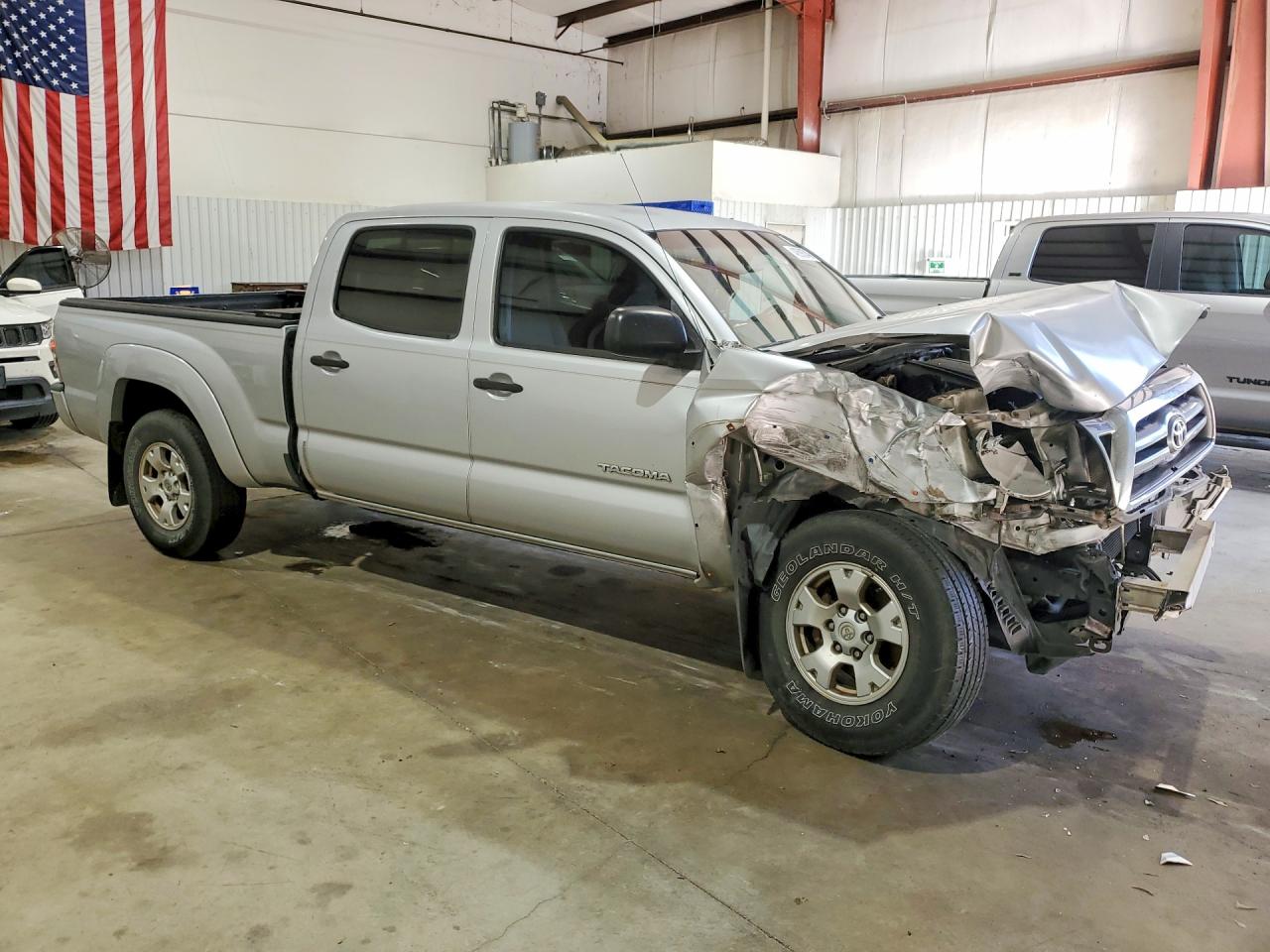 2010 Toyota Tacoma Prerunner V6 Silver vin: 3TMKU4HN8AM025439