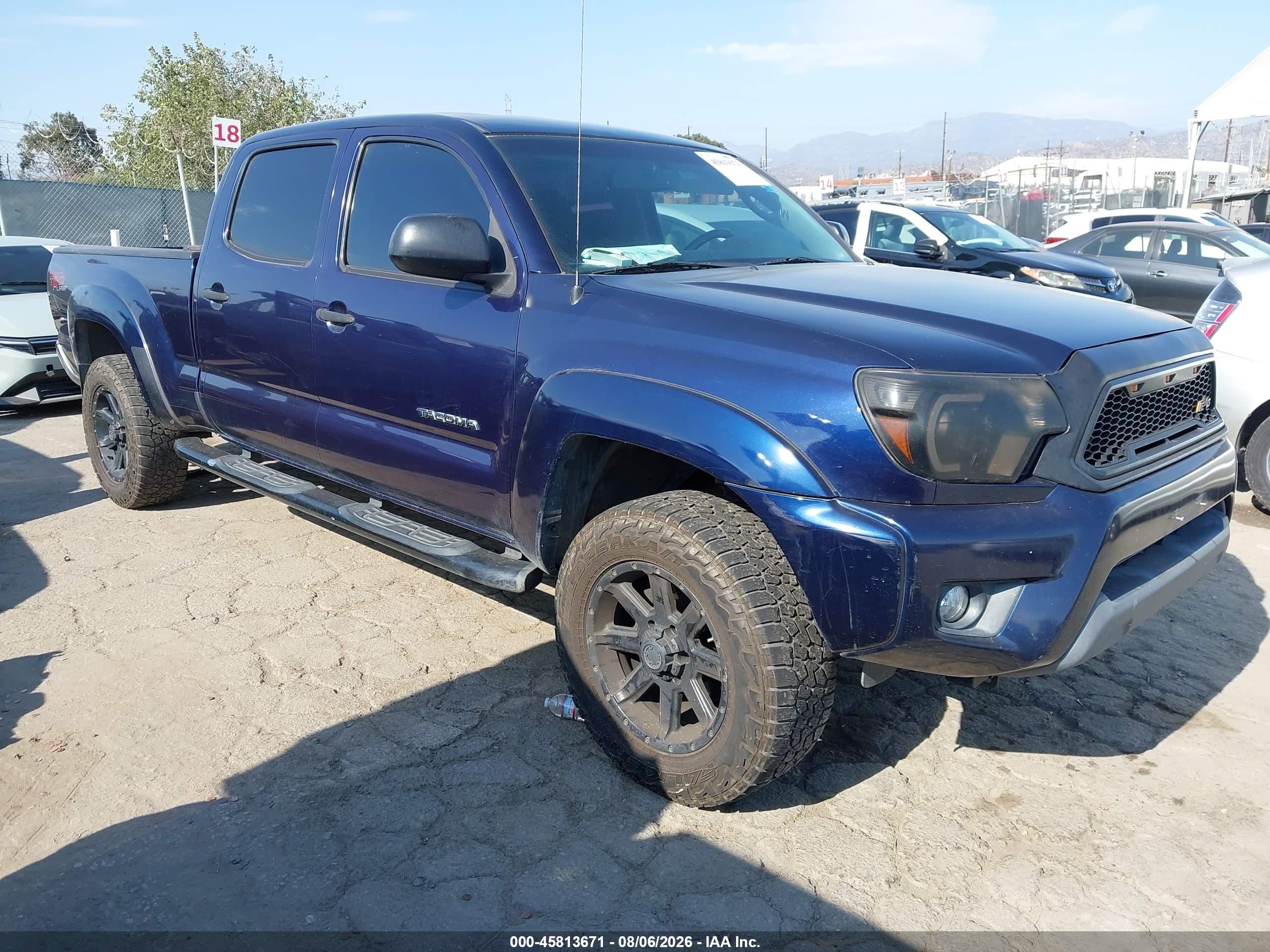2012 Toyota Tacoma Prerunner V6 Dark Blue vin: 3TMKU4HN8CM032166