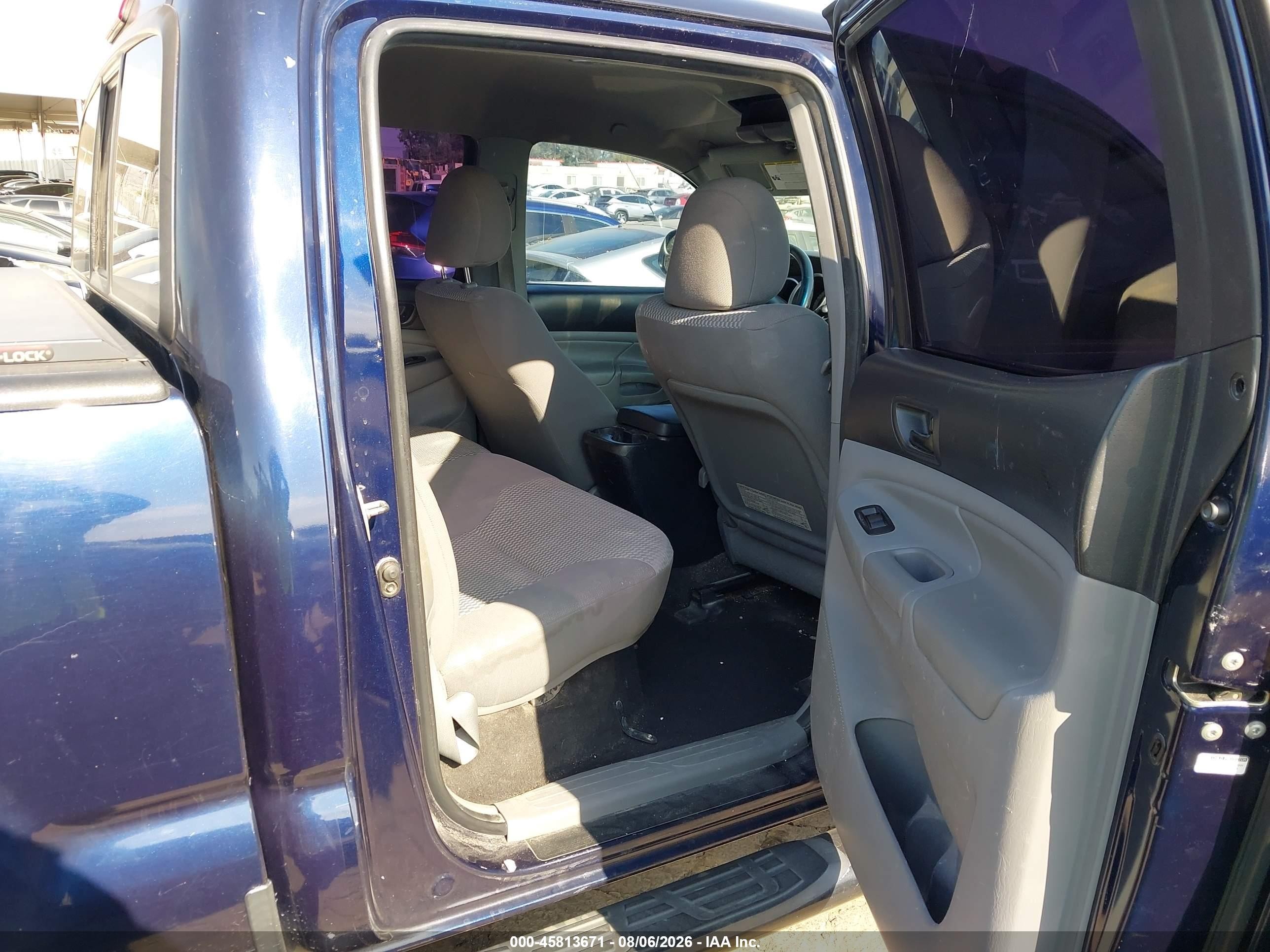 2012 Toyota Tacoma Prerunner V6 Dark Blue vin: 3TMKU4HN8CM032166