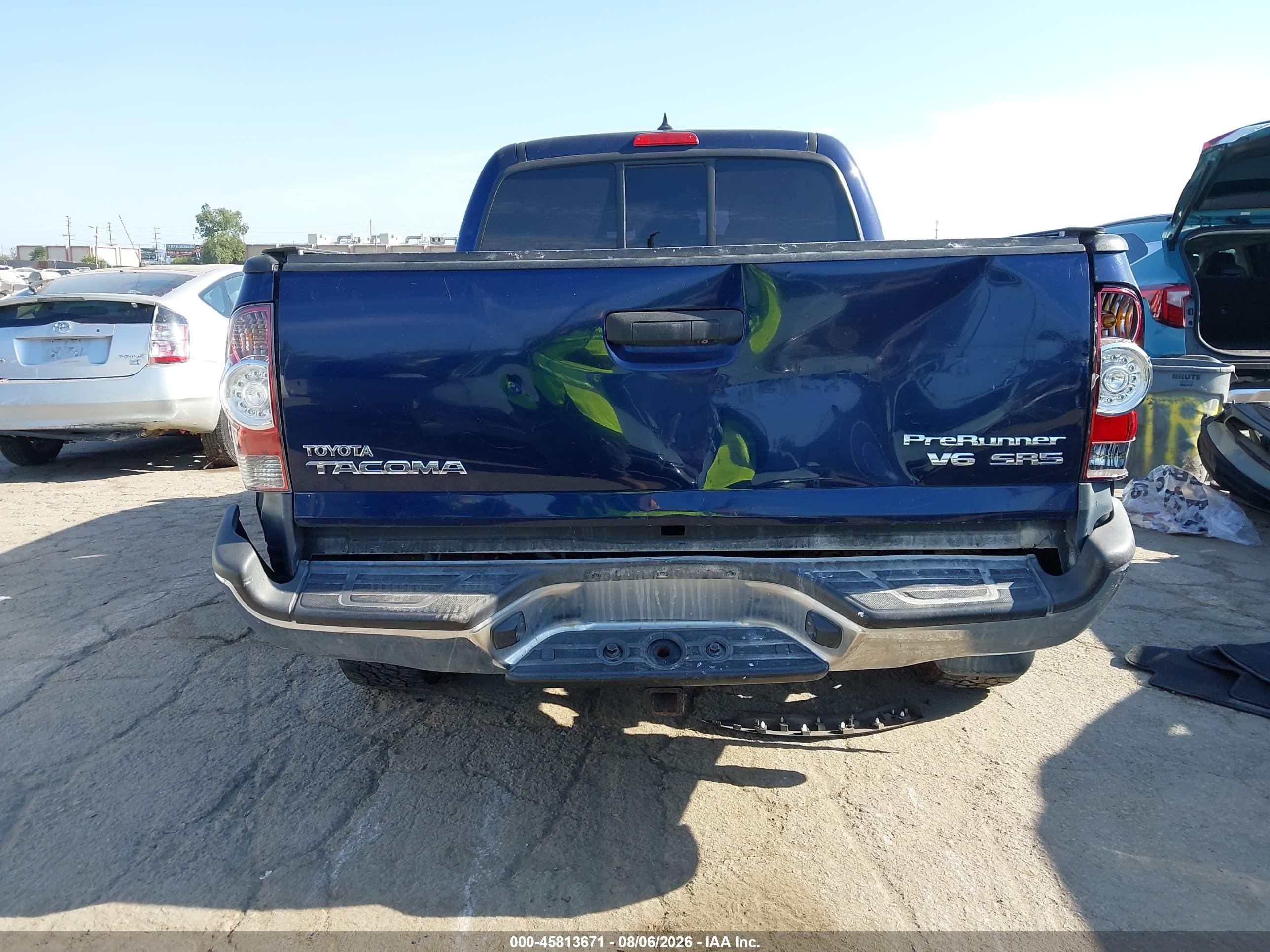 2012 Toyota Tacoma Prerunner V6 Dark Blue vin: 3TMKU4HN8CM032166