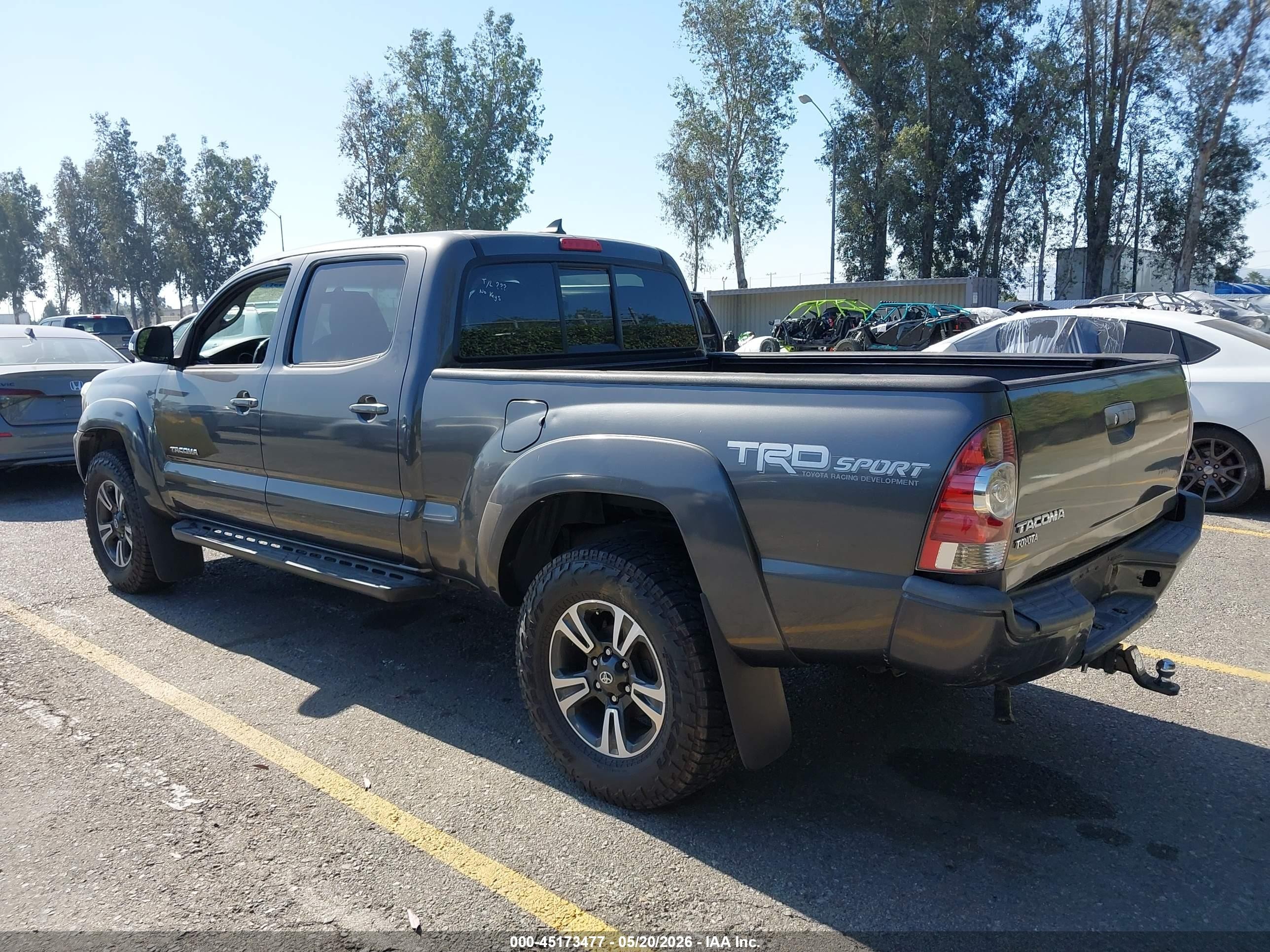 2015 Toyota Tacoma Prerunner V6 Gray vin: 3TMKU4HN8FM046623