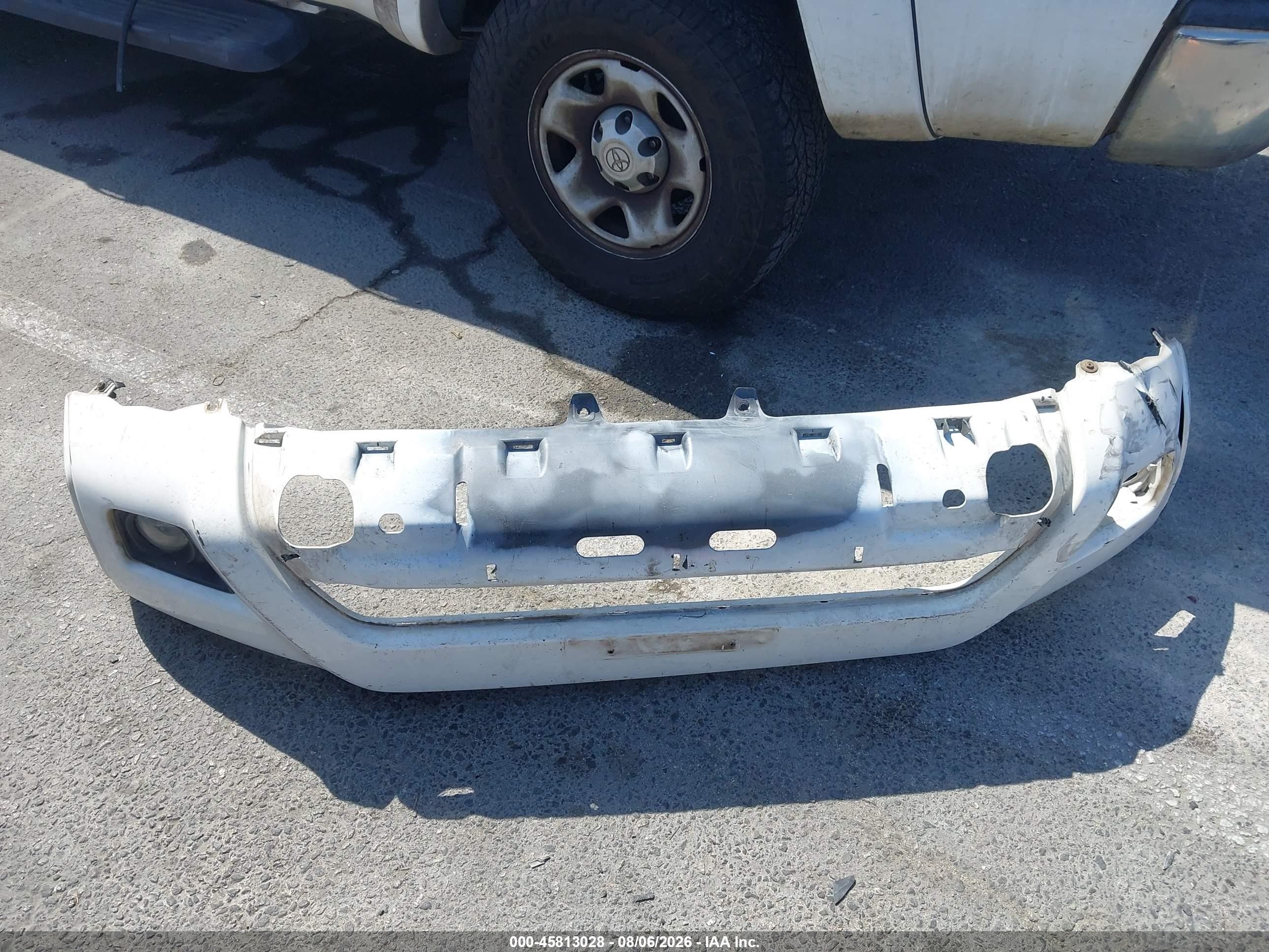 2015 Toyota Tacoma Prerunner V6 Белый vin: 3TMKU4HN9FM045996