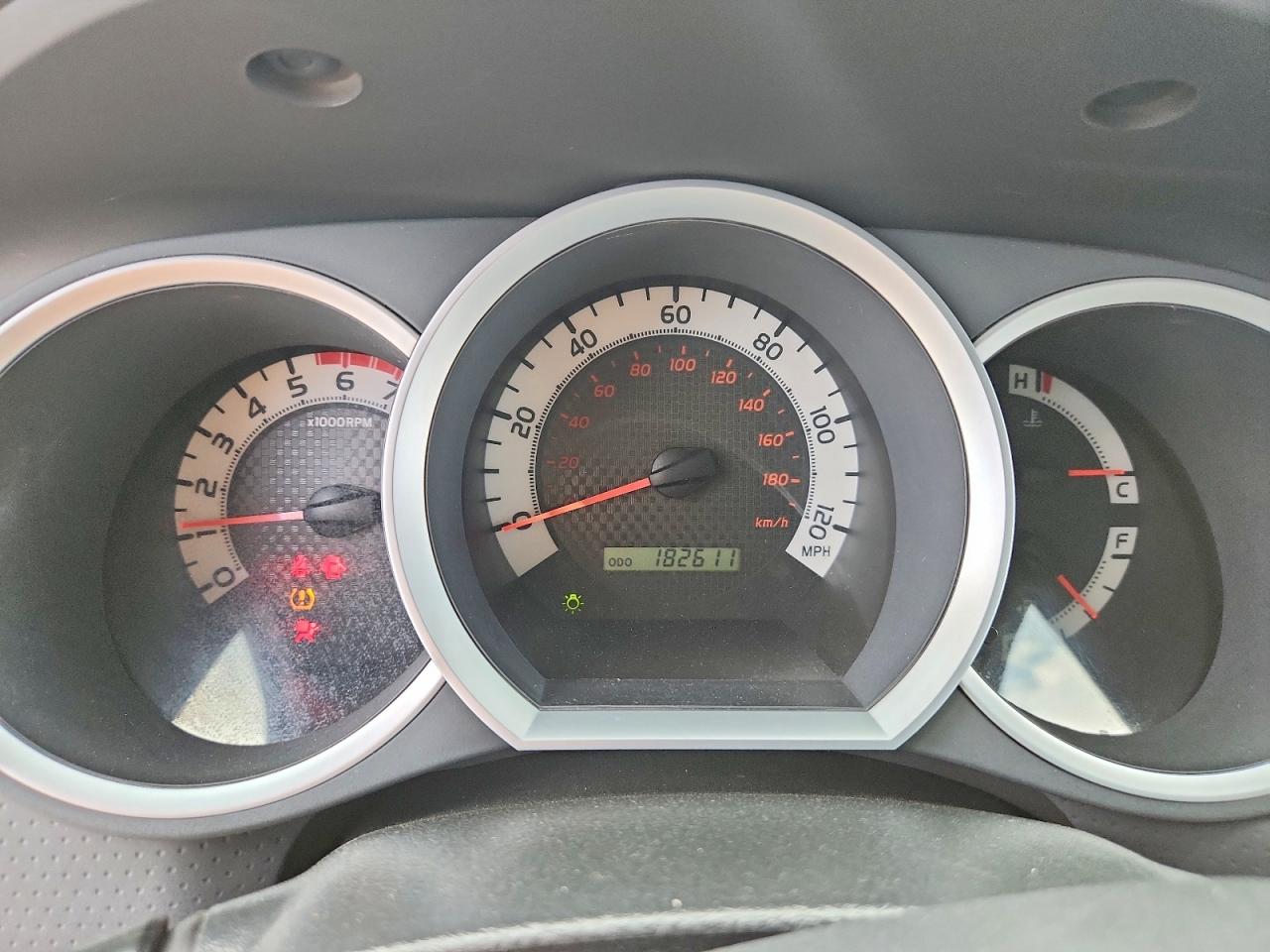 2013 Toyota Tacoma Double Cab Prerunner Long Bed Red vin: 3TMKU4HNXDM037175