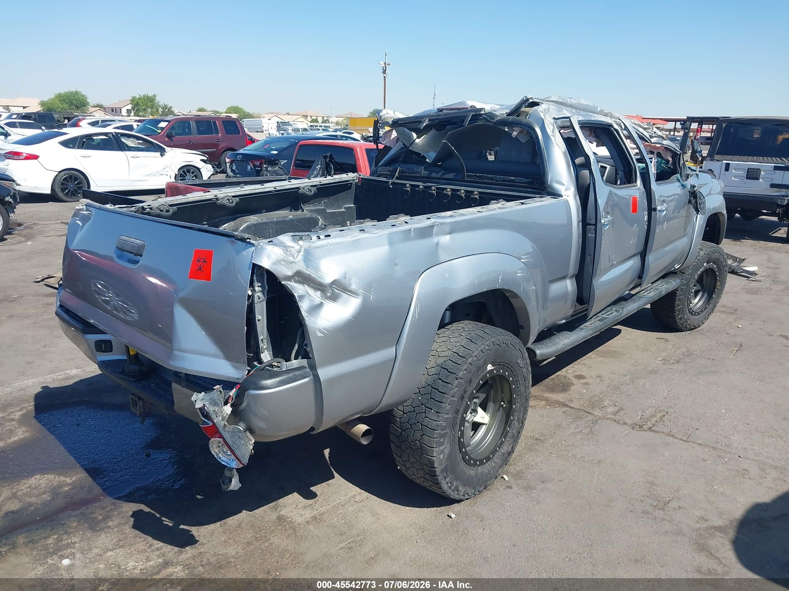 2014 Toyota Tacoma Prerunner V6 Silver vin: 3TMKU4HNXEM041079