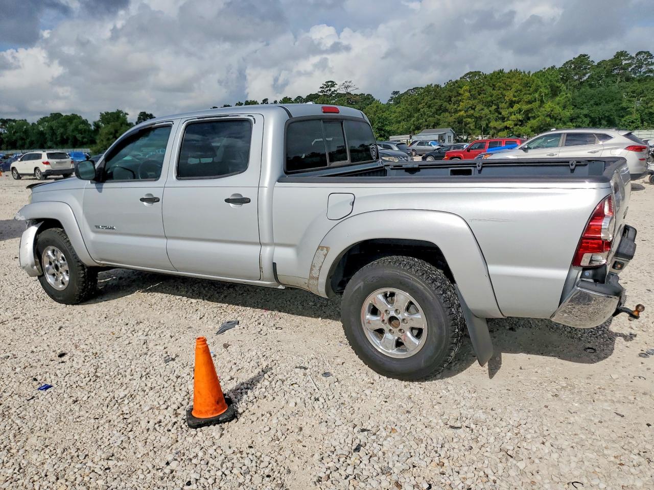2009 Toyota Tacoma Double Cab Prerunner Long Bed Silver vin: 3TMKU72N09M018894