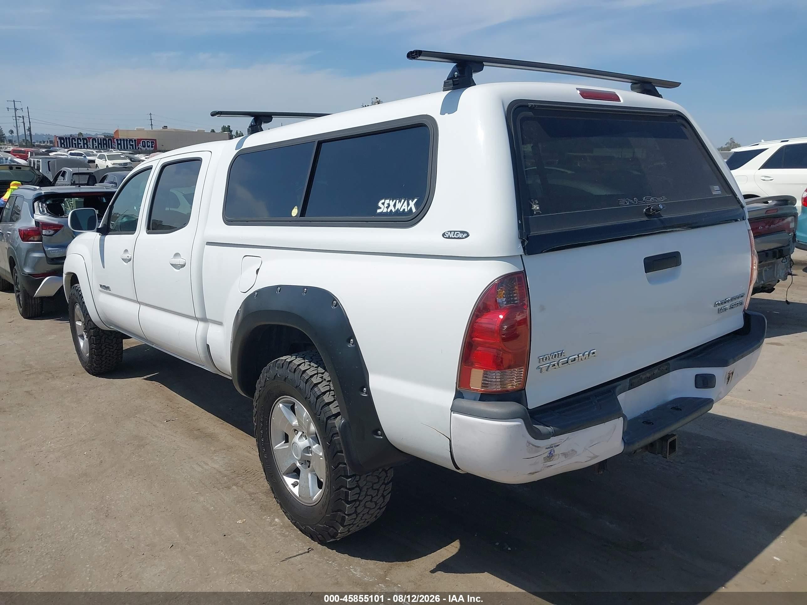 2008 Toyota Tacoma Prerunner V6 White vin: 3TMKU72N28M013985
