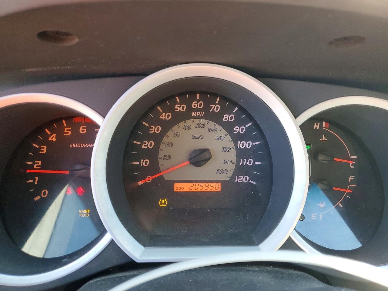 2007 Toyota Tacoma Prerunner V6 Silver vin: 3TMKU72N57M013378
