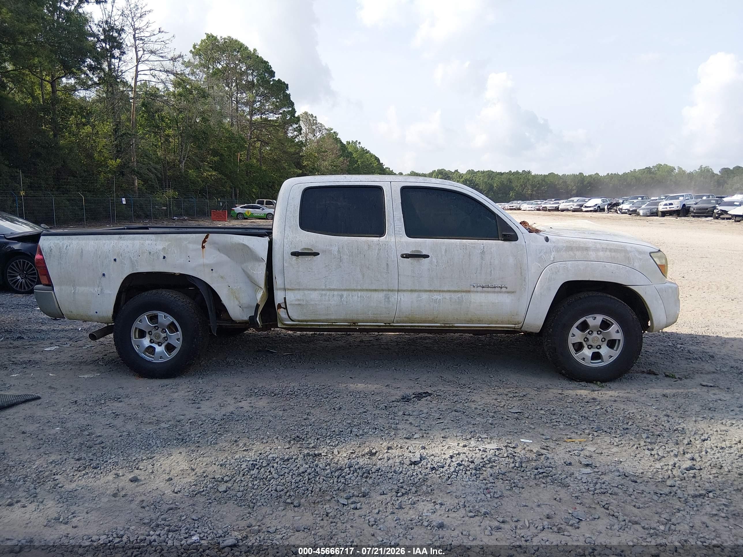 2008 Toyota Tacoma Prerunner V6 White vin: 3TMKU72N58M013768
