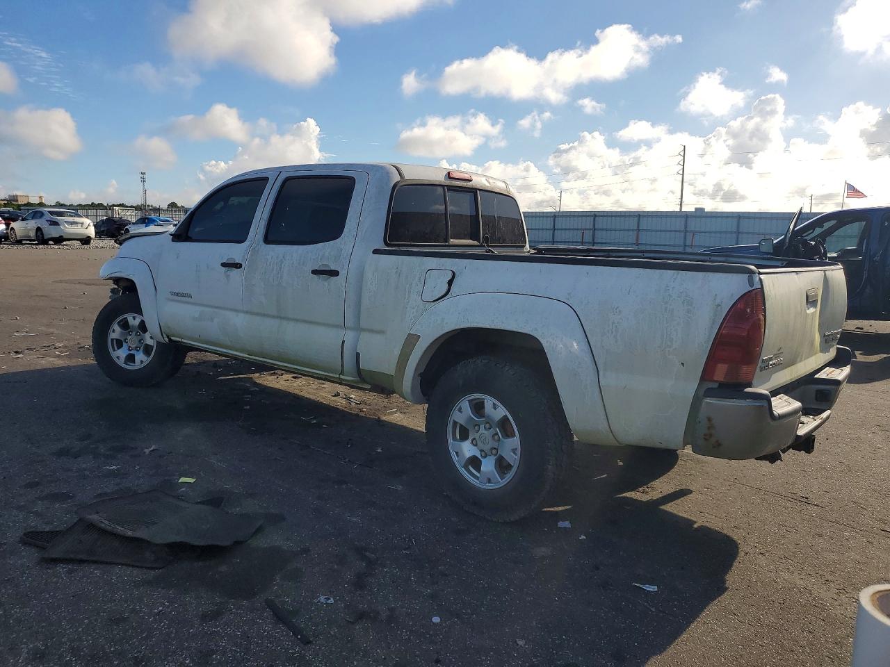 2008 Toyota Tacoma Double Cab Prerunner Long Bed White vin: 3TMKU72N58M013768