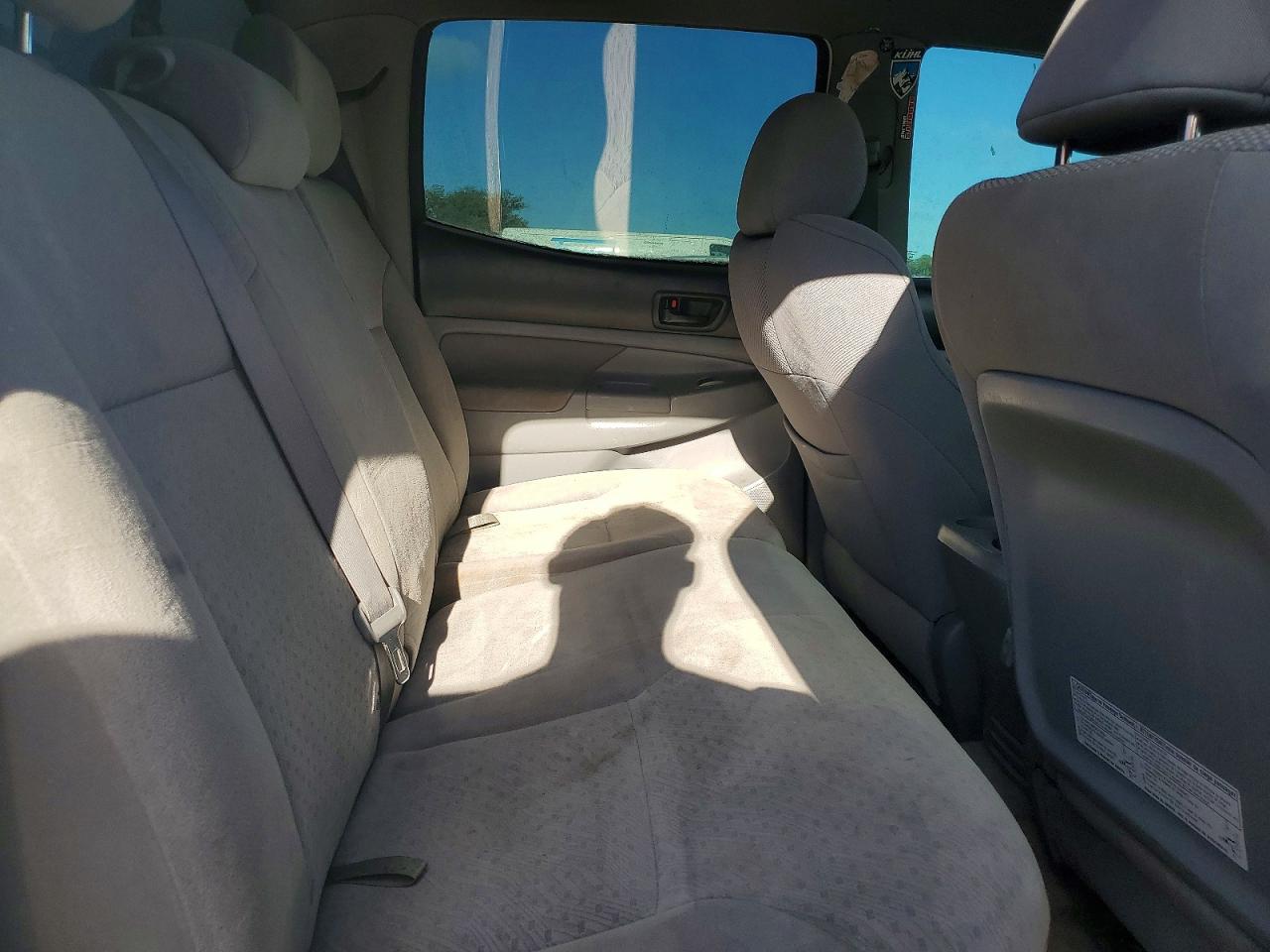 2008 Toyota Tacoma Double Cab Prerunner Long Bed White vin: 3TMKU72N58M013768