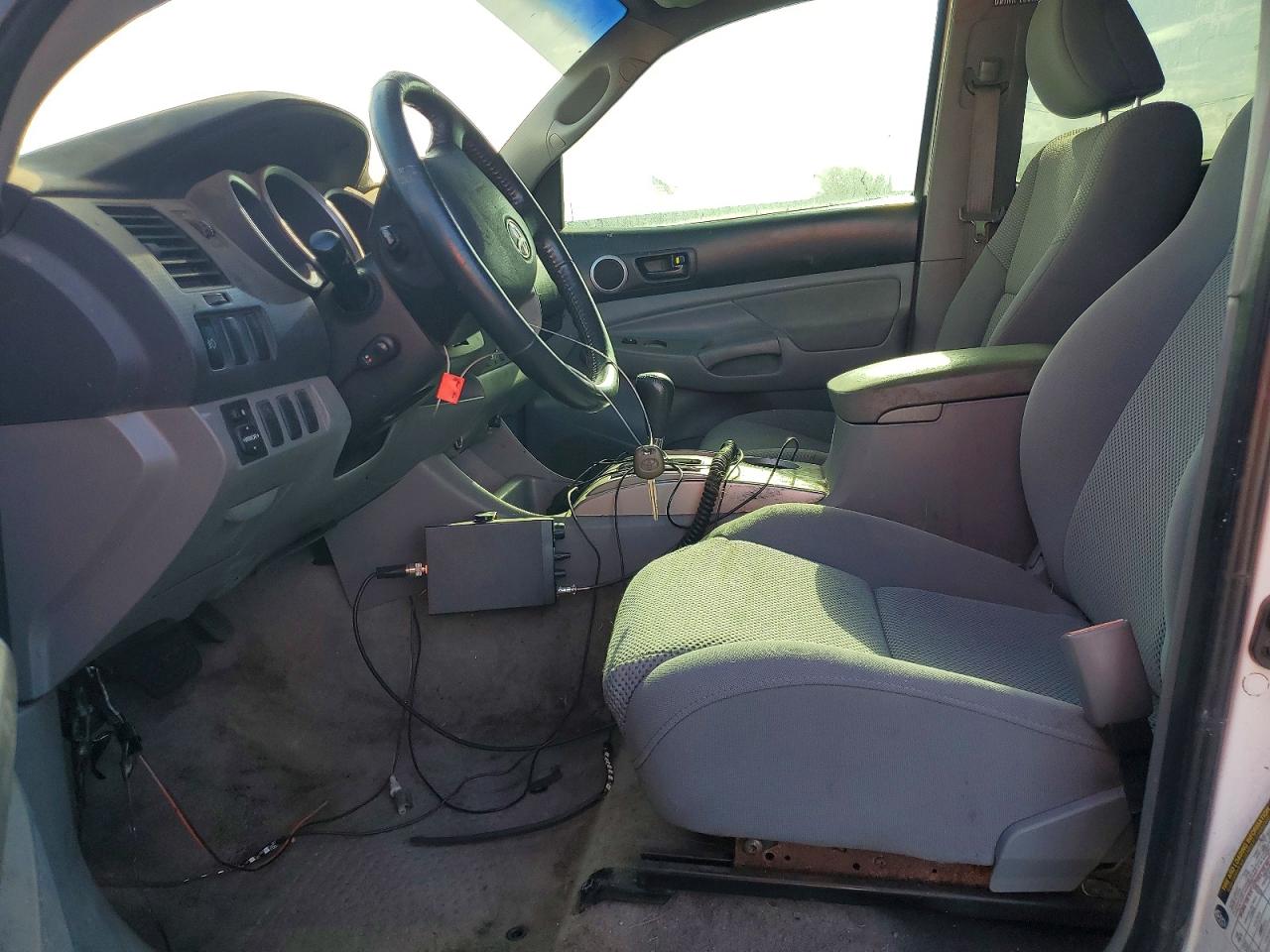 2008 Toyota Tacoma Double Cab Prerunner Long Bed White vin: 3TMKU72N58M013768
