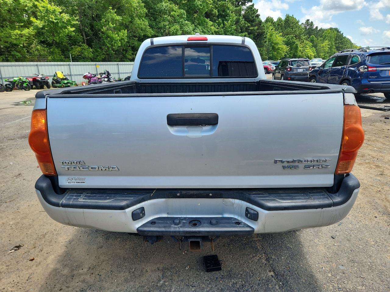 2009 Toyota Tacoma Double Cab Prerunner Long Bed Silver vin: 3TMKU72N59M018096