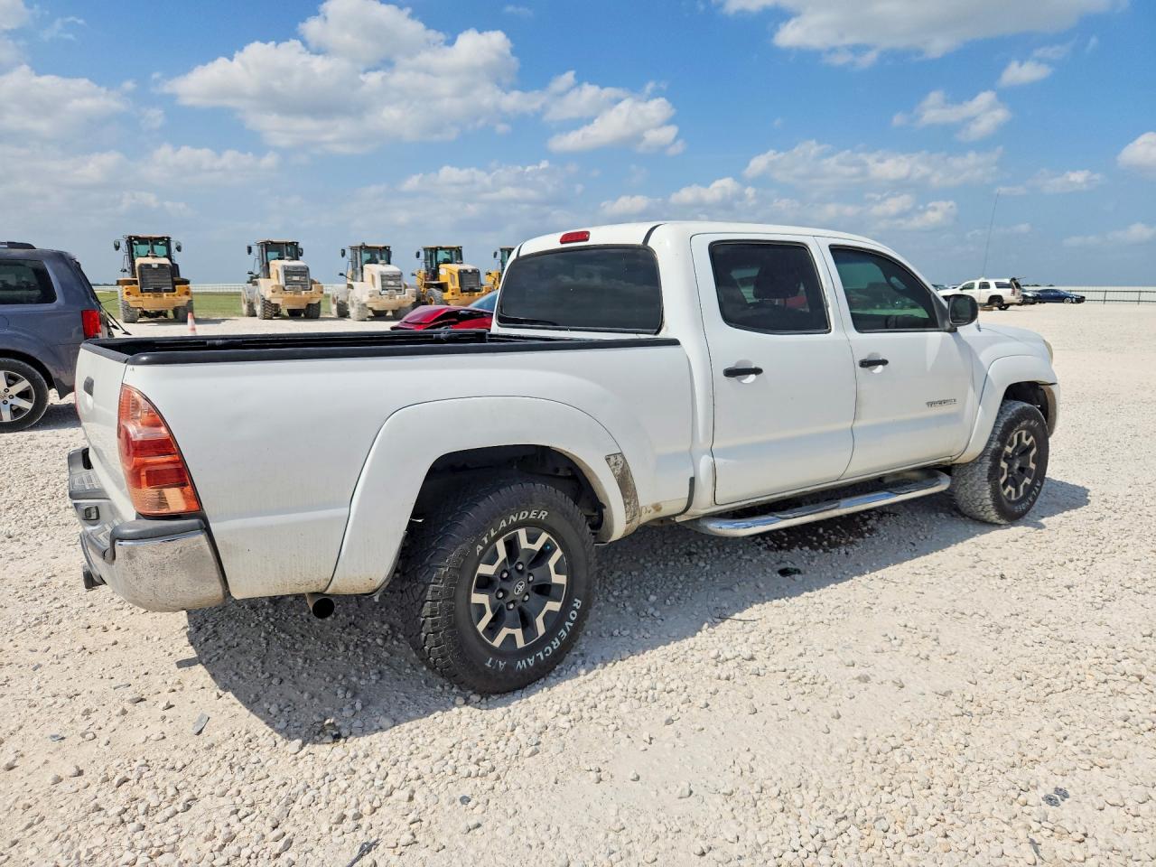 2006 Toyota Tacoma Double Cab Prerunner Long Bed White vin: 3TMKU72N66M005725