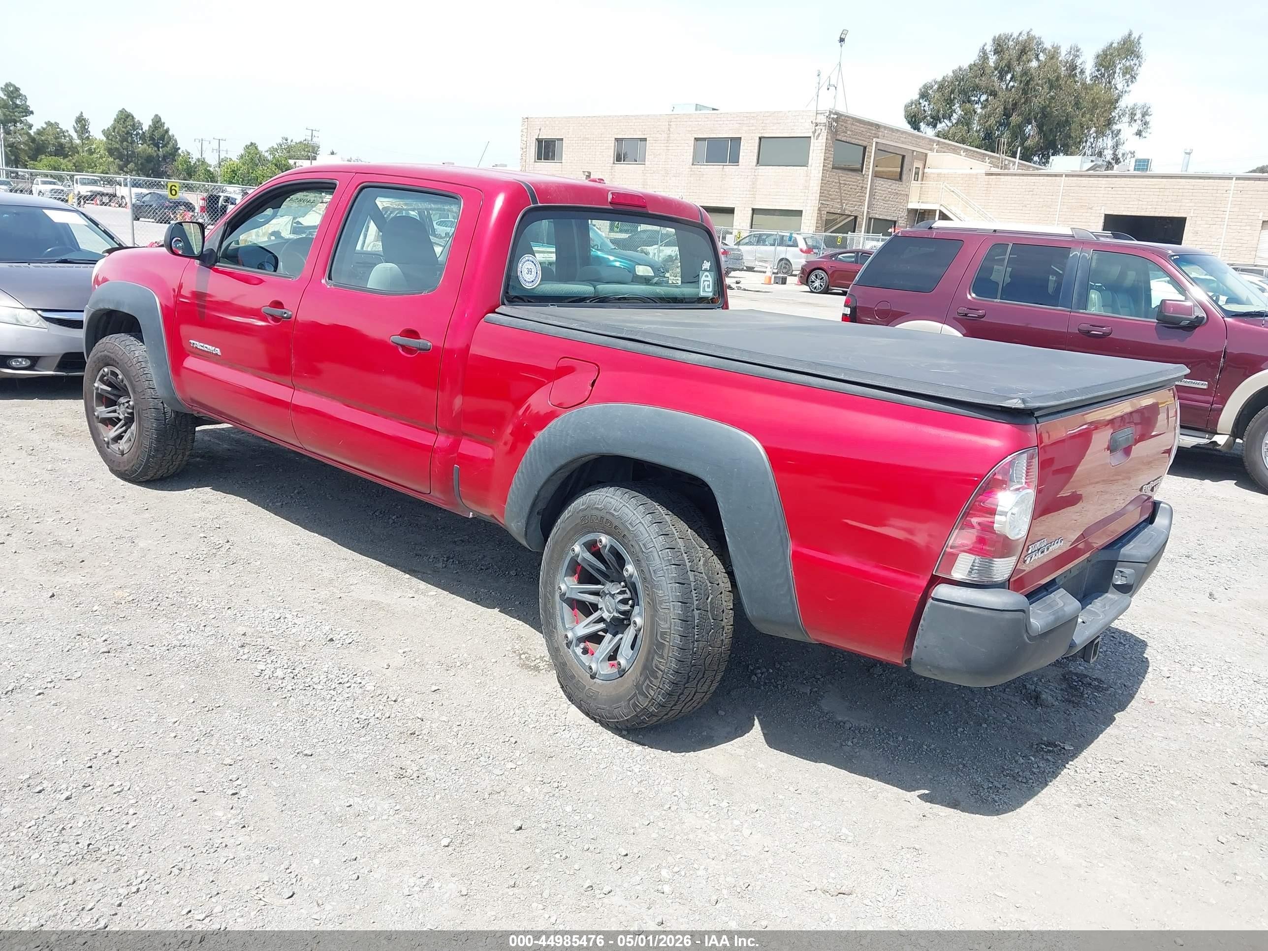 2009 Toyota Tacoma Prerunner V6 Red vin: 3TMKU72N69M020746