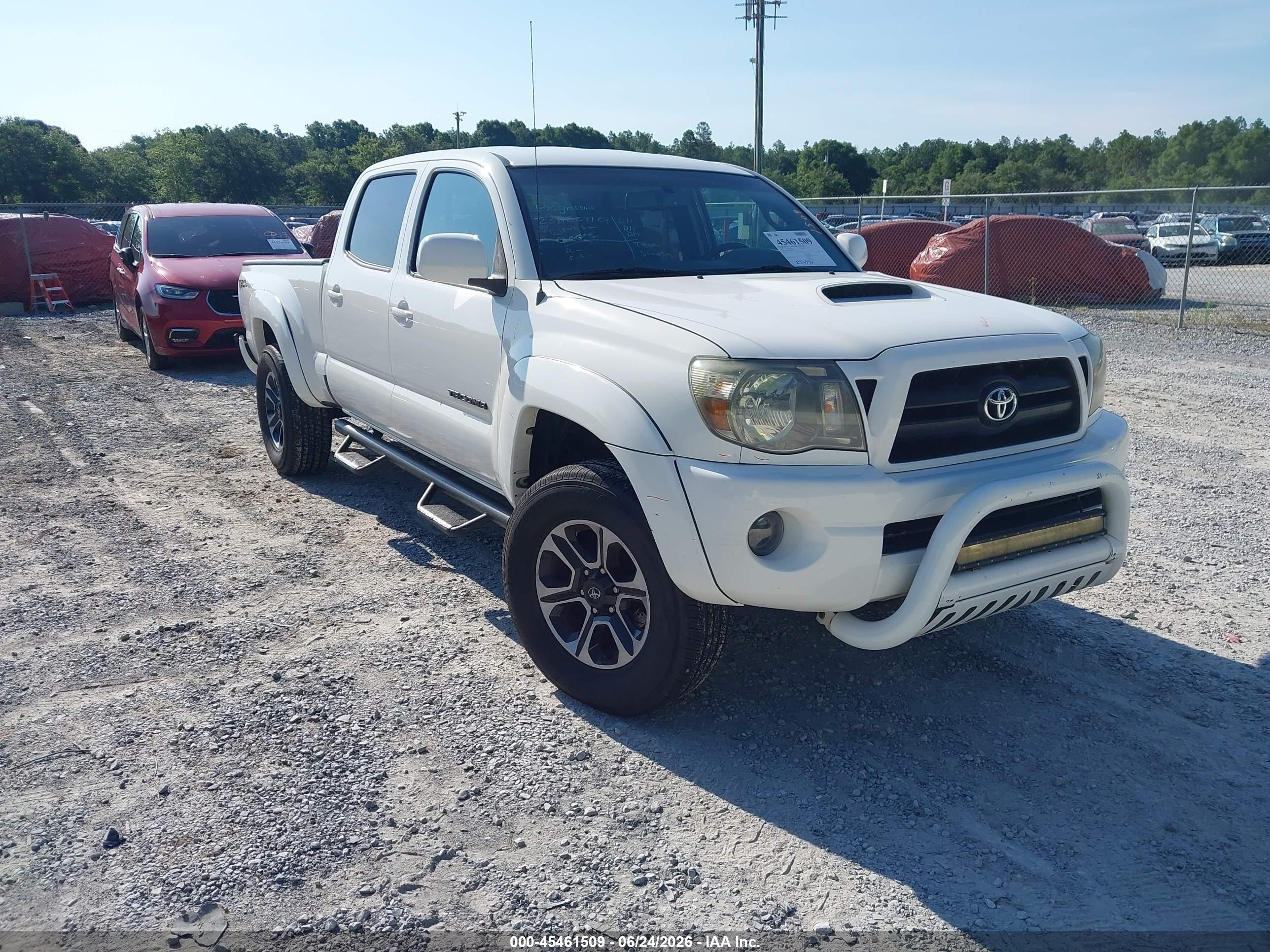 2009 Toyota Tacoma Prerunner V6 White vin: 3TMKU72N89M019937
