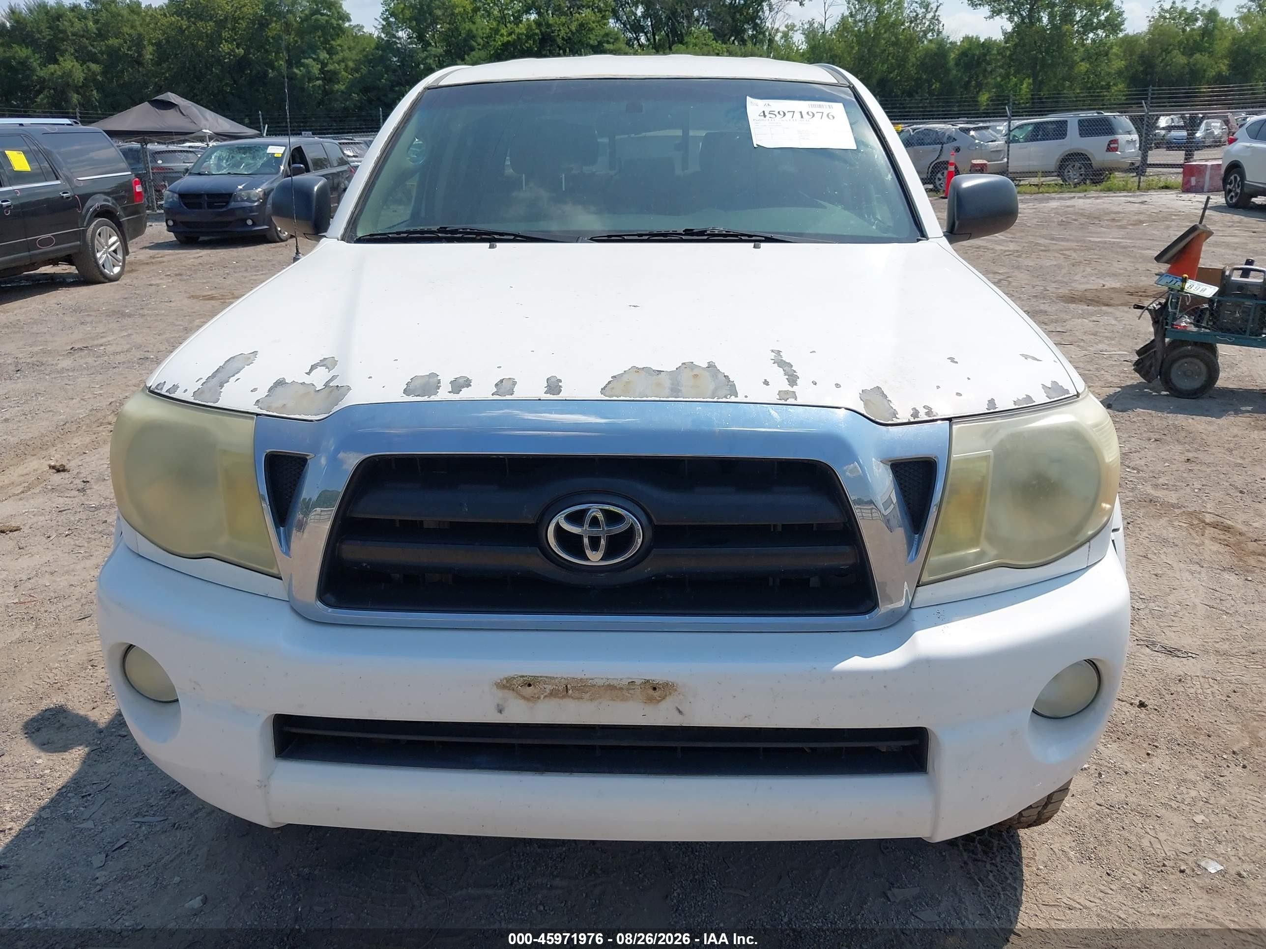 2005 Toyota Tacoma Prerunner V6 White vin: 3TMKU72N95M004471
