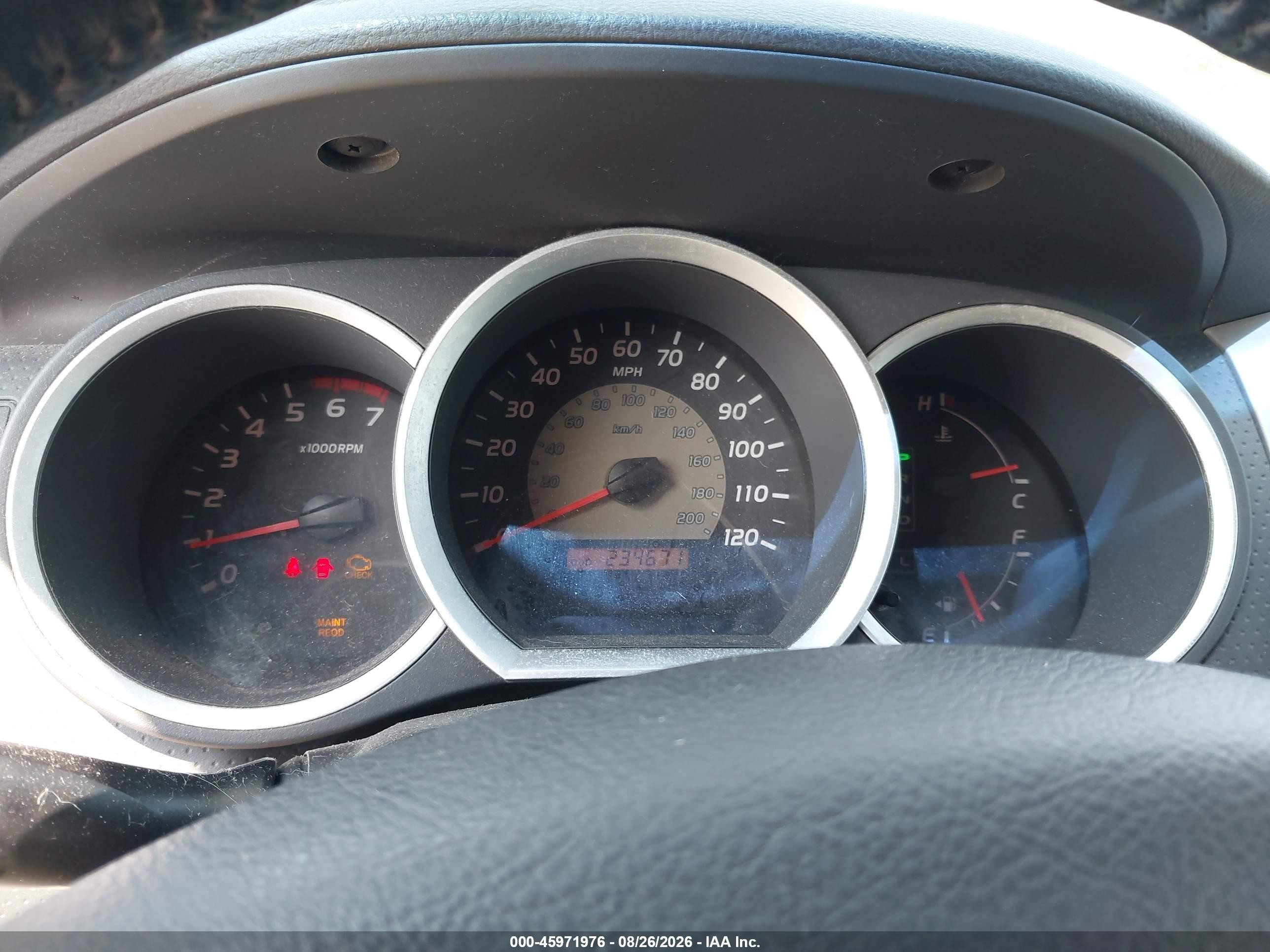 2005 Toyota Tacoma Prerunner V6 White vin: 3TMKU72N95M004471