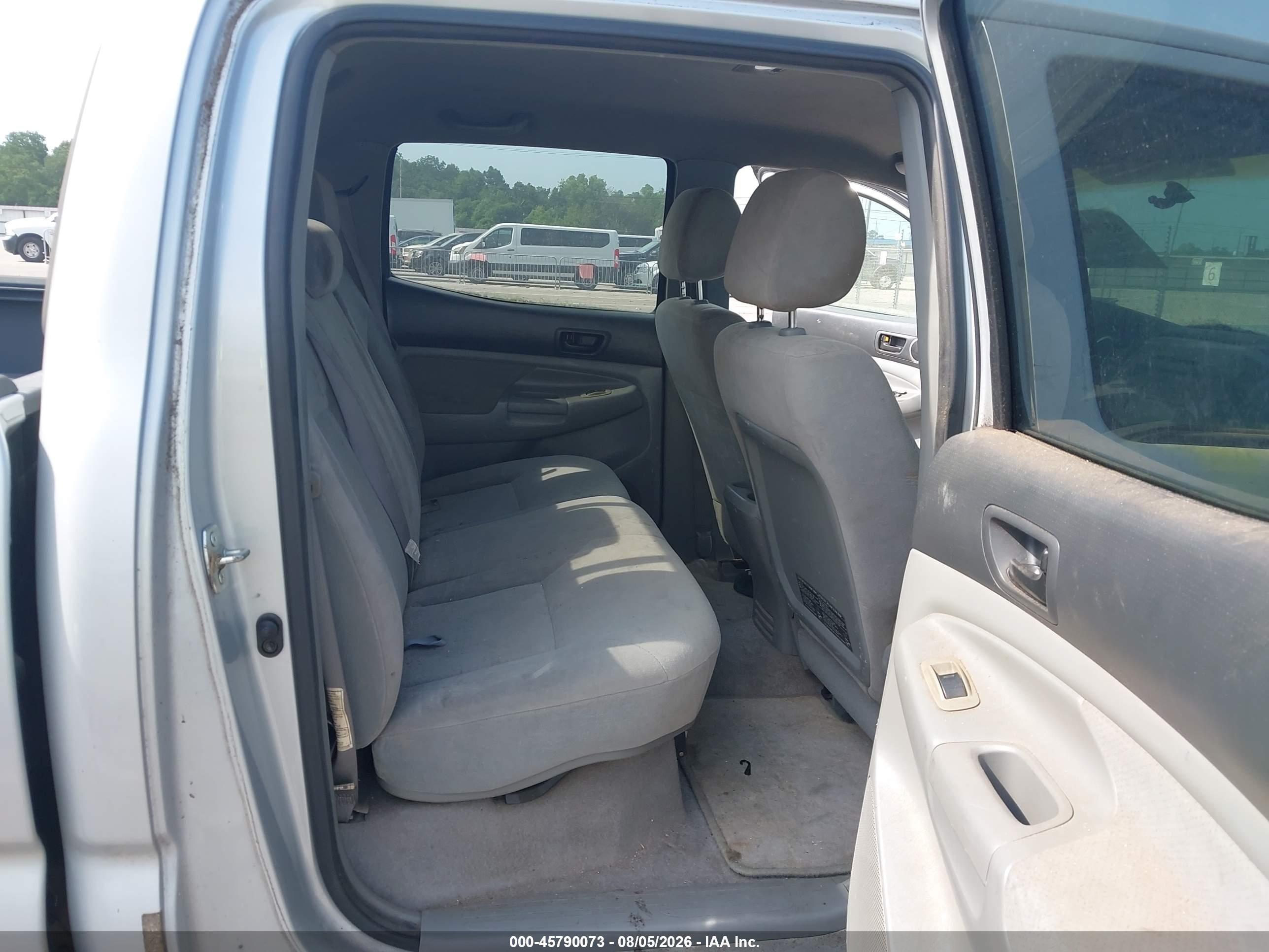 2006 Toyota Tacoma Prerunner V6 Серебряный vin: 3TMKU72N96M006304
