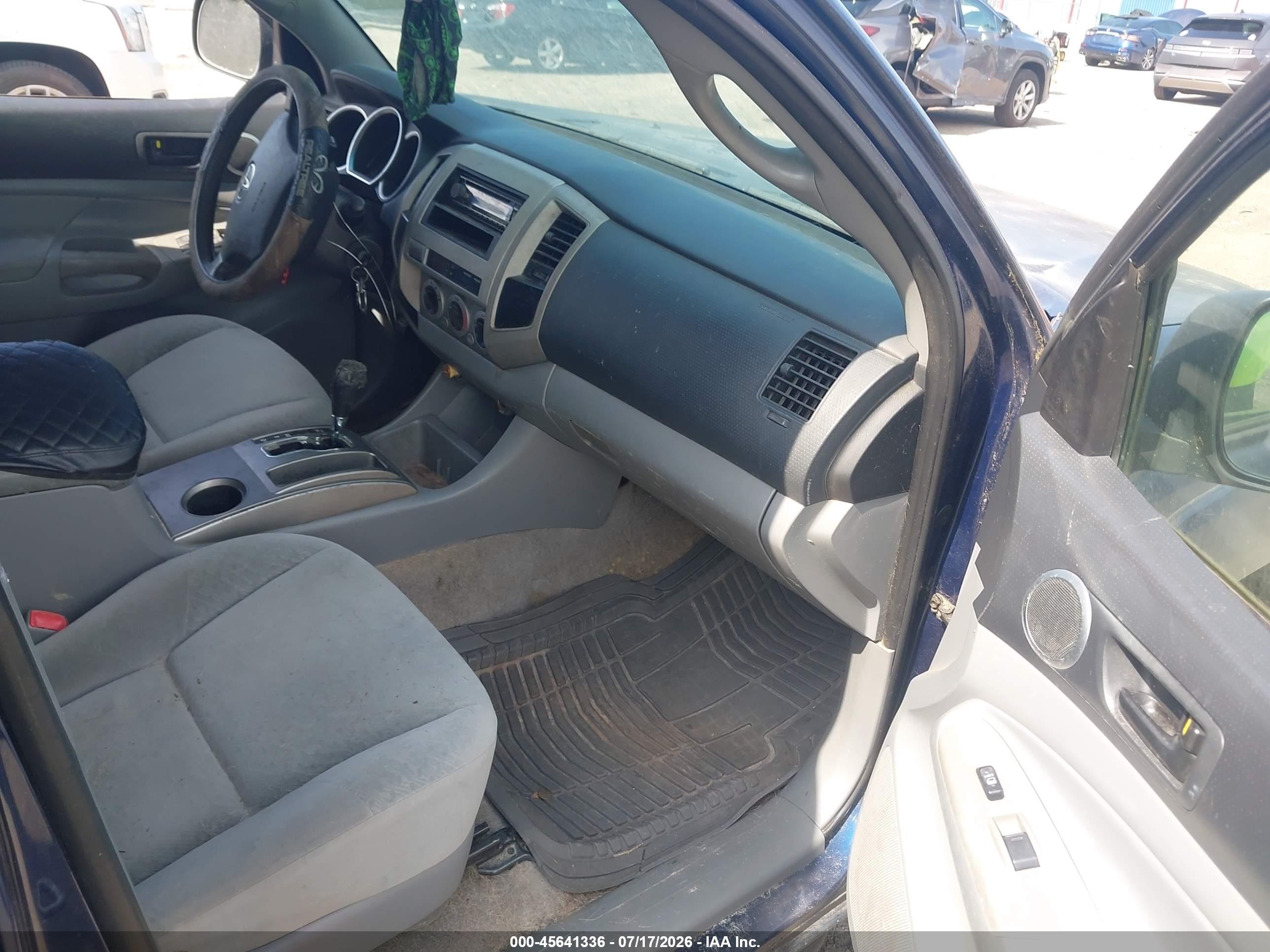 2005 Toyota Tacoma Dbl Cab Prerunner Lng Bed Blue vin: 3TMKU72NX5M003149