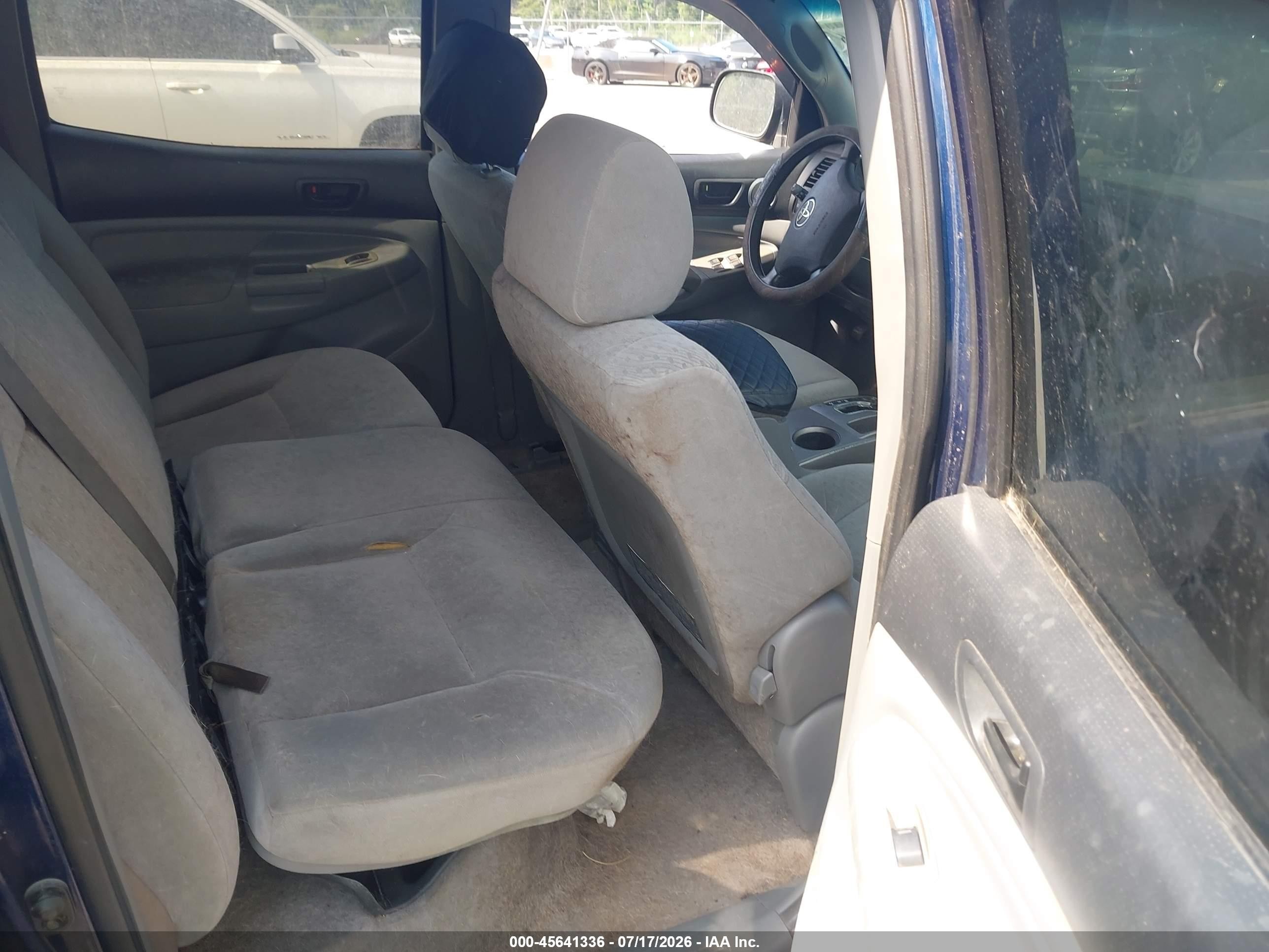 2005 Toyota Tacoma Dbl Cab Prerunner Lng Bed Blue vin: 3TMKU72NX5M003149