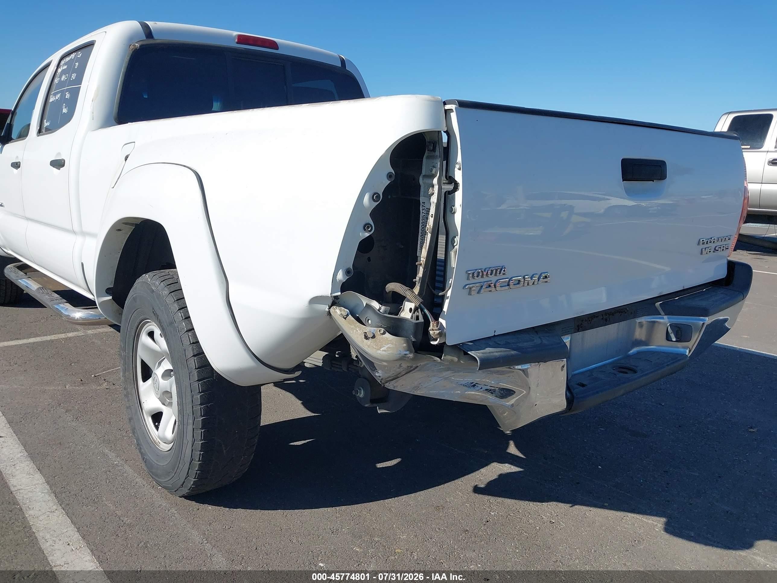 2006 Toyota Tacoma Prerunner V6 White vin: 3TMKU72NX6M005677