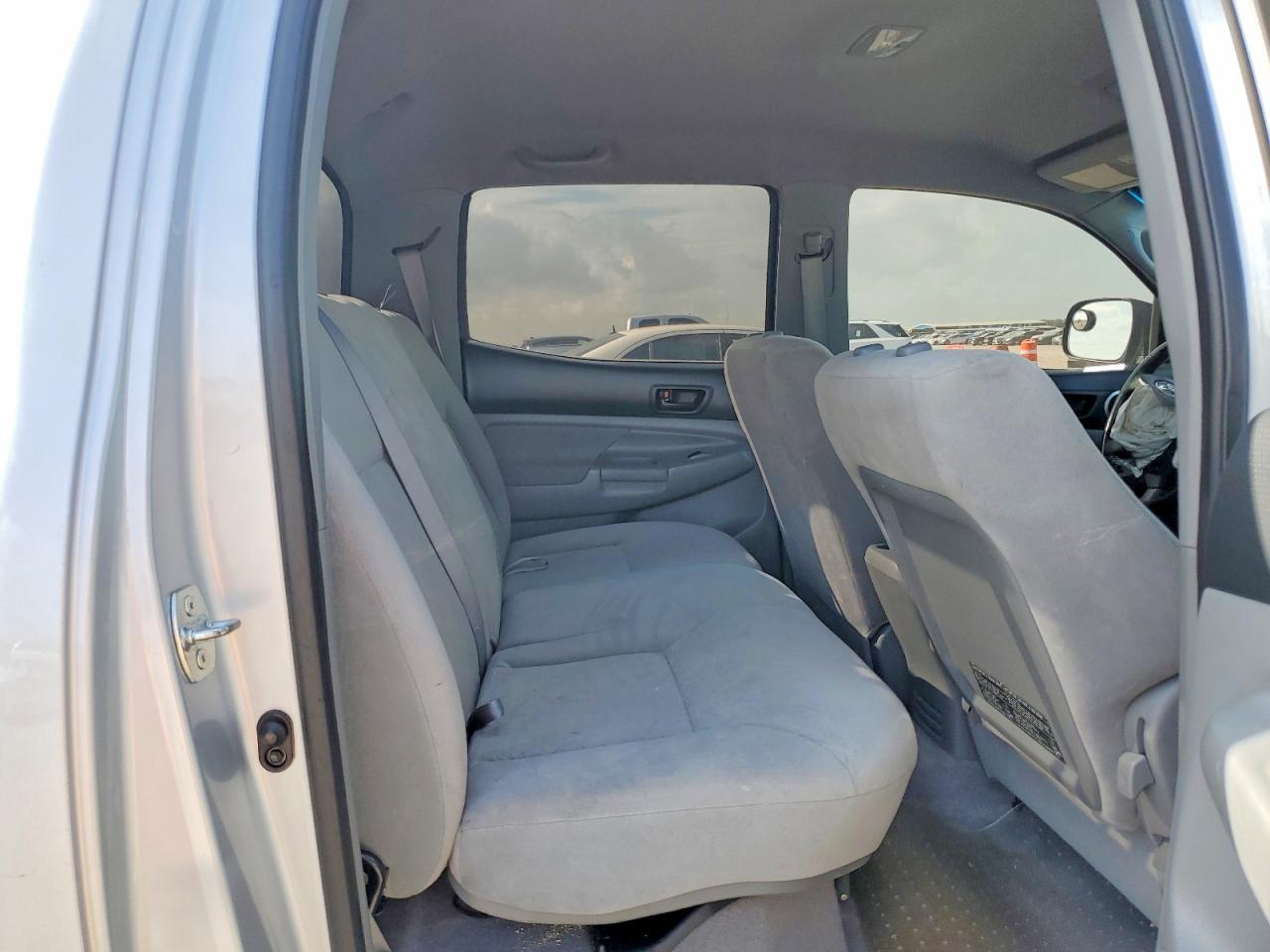 2006 Toyota Tacoma Double Cab Prerunner Long Bed Silver vin: 3TMKU72NX6M006036