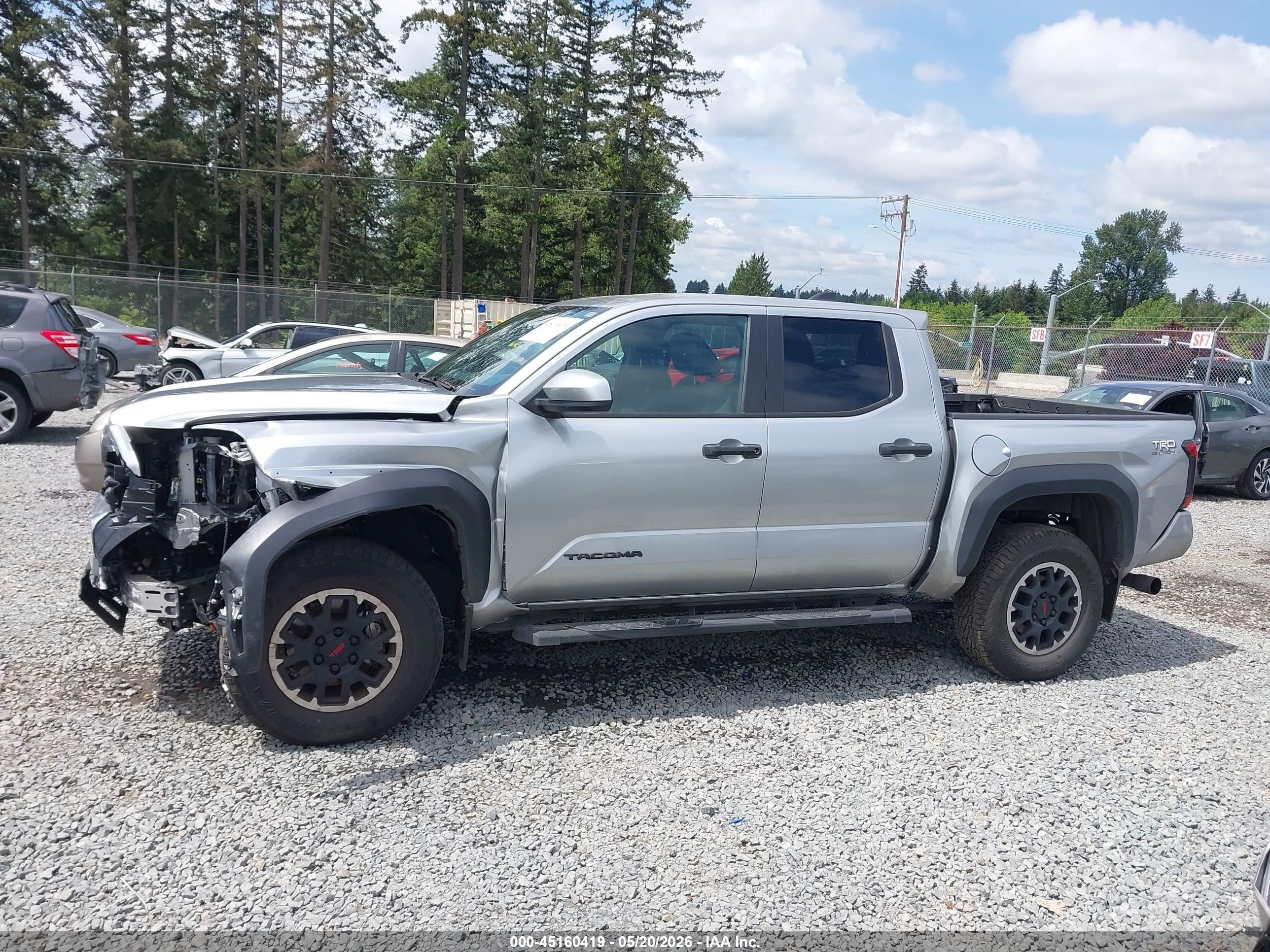 2024 Toyota Tacoma Trd Off Road Gray vin: 3TMLB5JN0RM019057