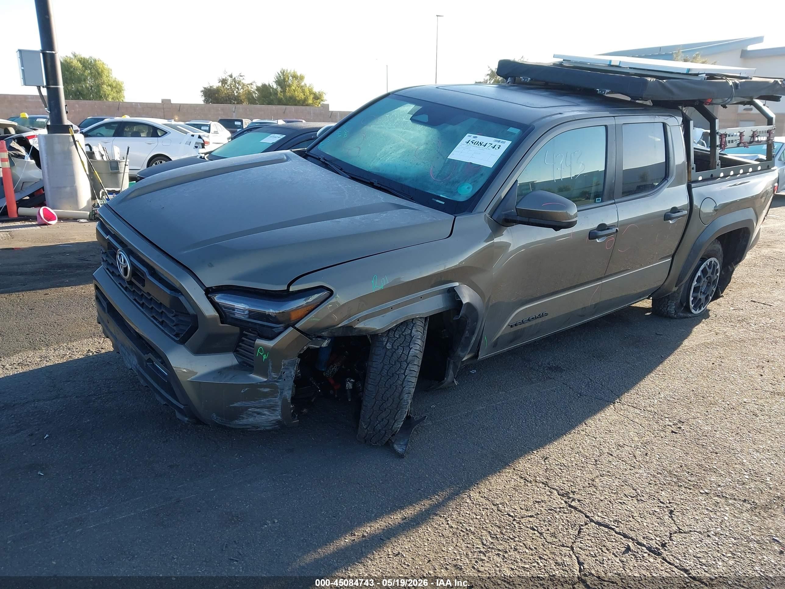 2024 Toyota Tacoma Trd Off Road Beige vin: 3TMLB5JN0RM033248