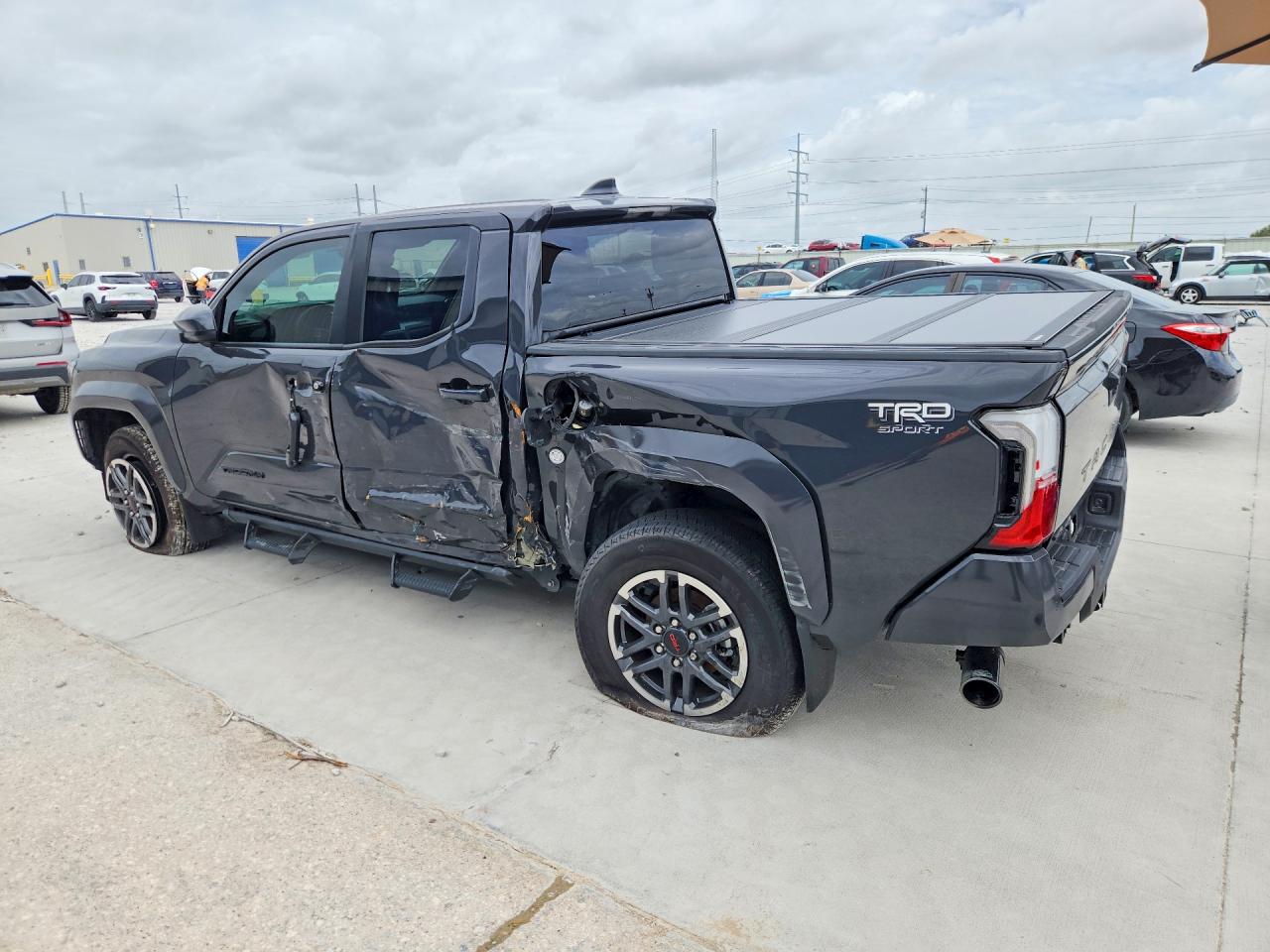 2024 Toyota Tacoma Trd Sport Черный vin: 3TMLB5JN0RM078349