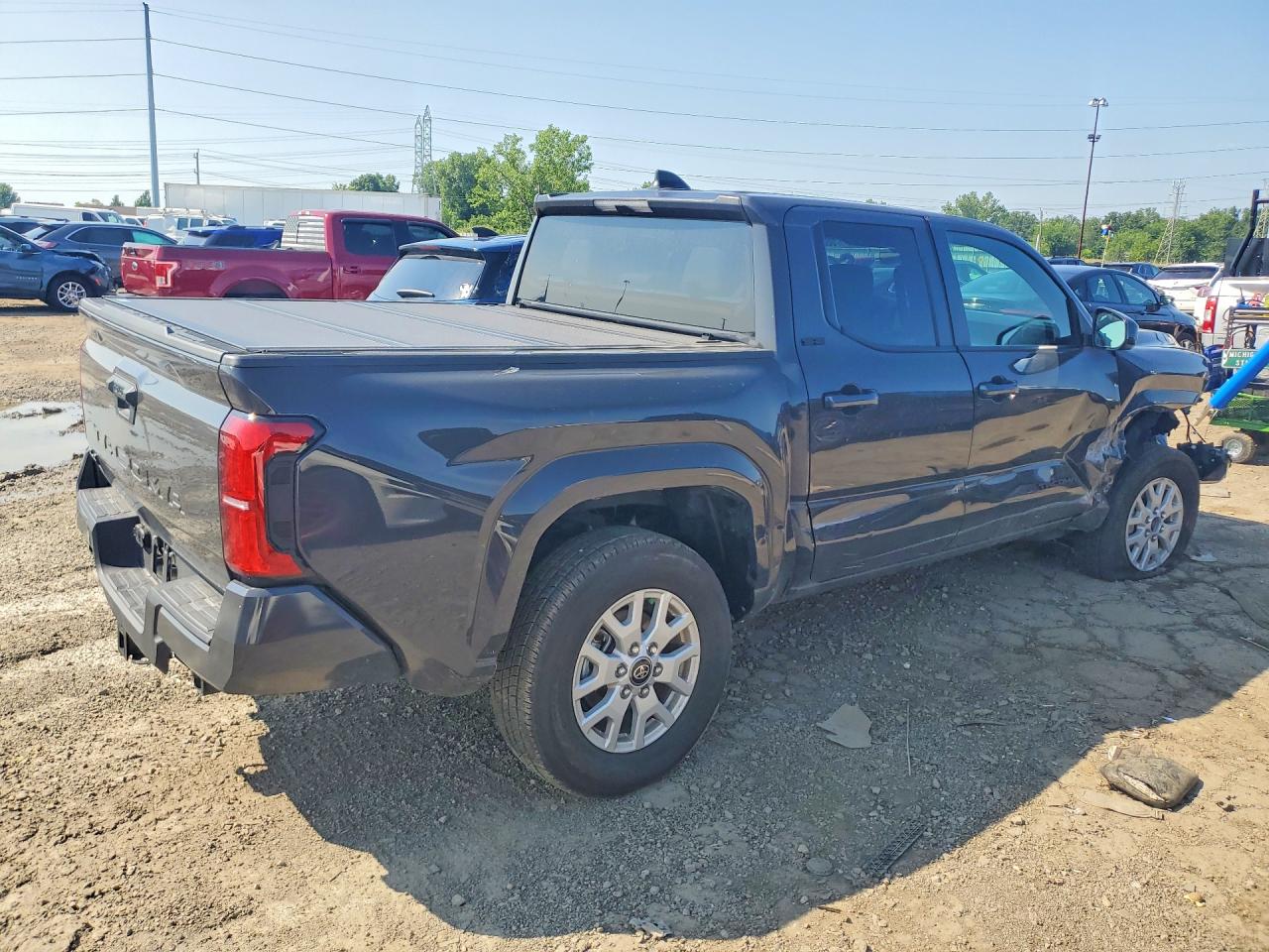 2025 Toyota Tacoma Sr5 Gray vin: 3TMLB5JN0SM157459
