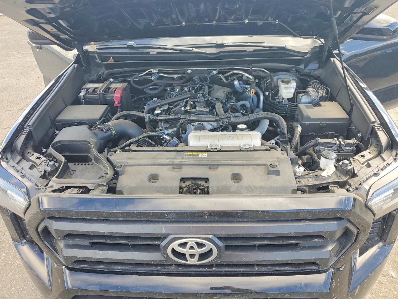 2024 Toyota Tacoma Sr5 Black vin: 3TMLB5JN1RM080157
