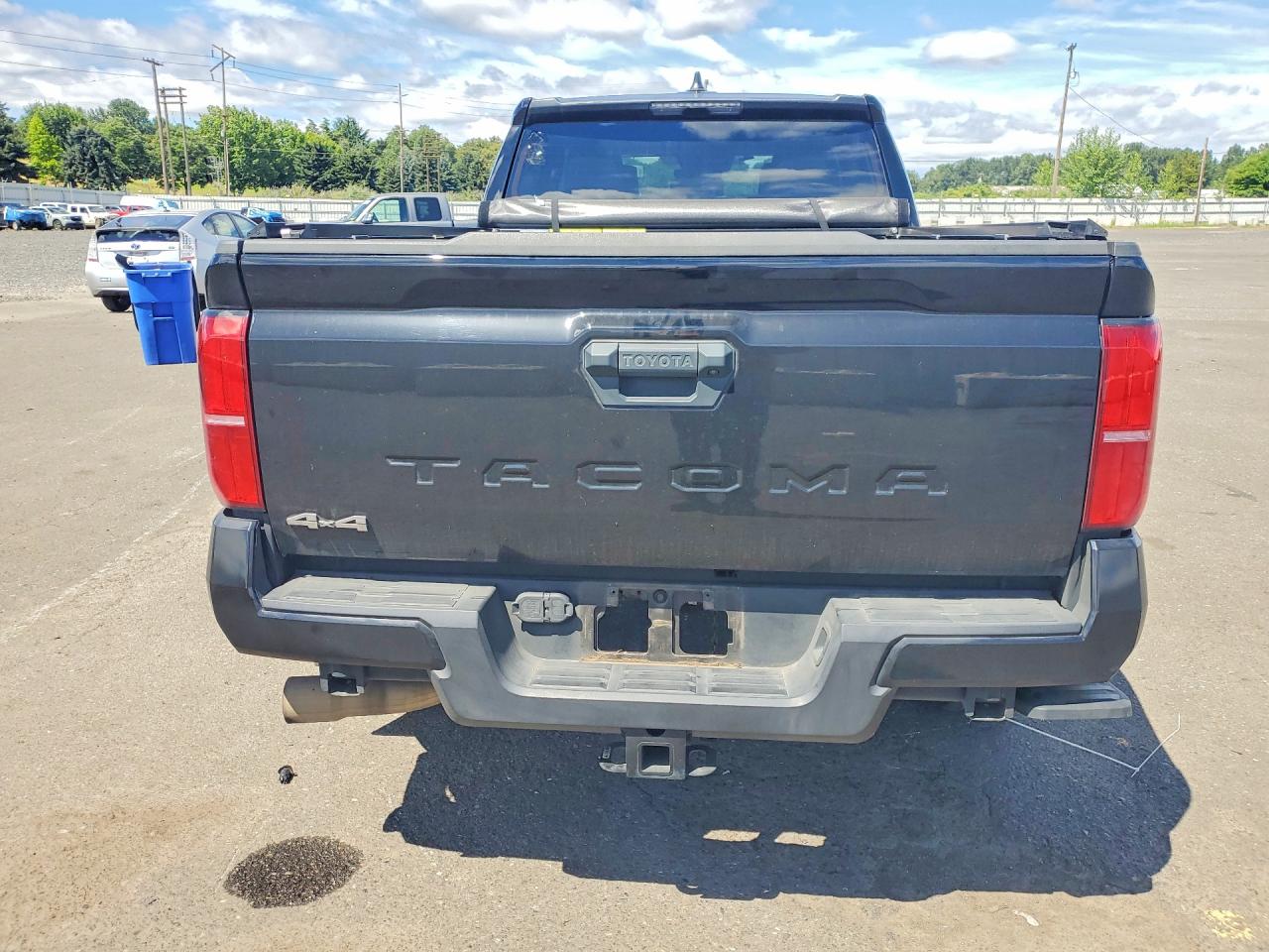 2024 Toyota Tacoma Sr5 Black vin: 3TMLB5JN1RM080157