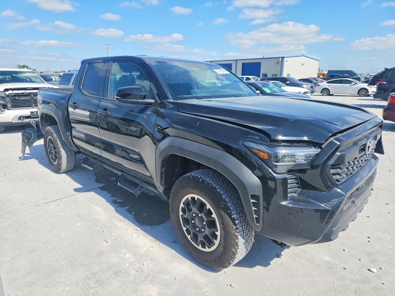2025 Toyota Tacoma Trd Off-road Черный vin: 3TMLB5JN1SM092217